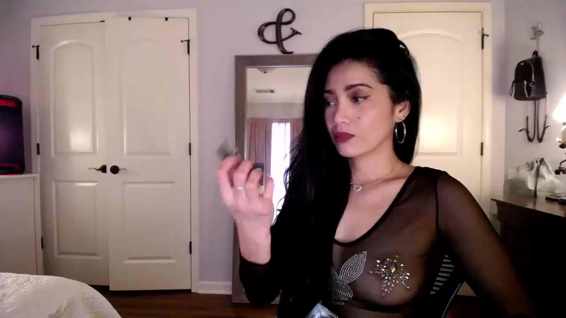 Gallery image thumbnail from AsianLuv_4U's myfreecams stream on, 09/22/2025, 19:24 image 4 of 20