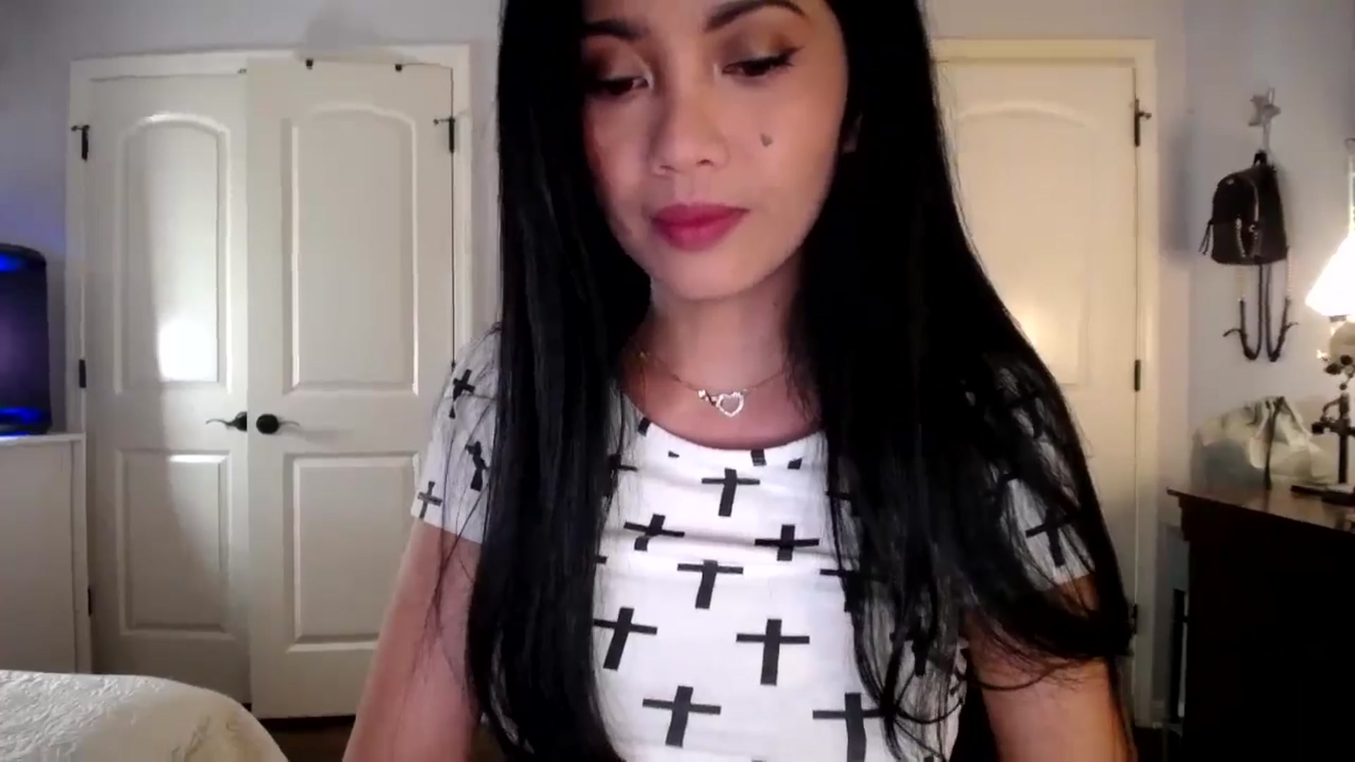 Gallery image thumbnail from AsianLuv_4U's myfreecams stream on, 10/02/2025, 15:18 image 4 of 20