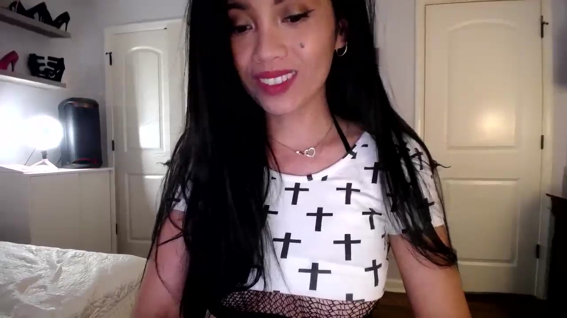 Gallery image thumbnail from AsianLuv_4U's myfreecams stream on, 10/02/2025, 16:58 image 3 of 20