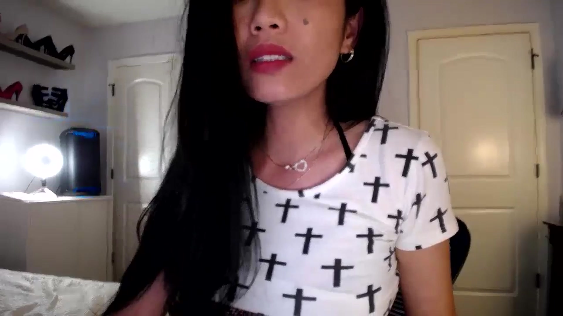 Gallery image thumbnail from AsianLuv_4U's myfreecams stream on, 10/02/2025, 16:58 image 9 of 20