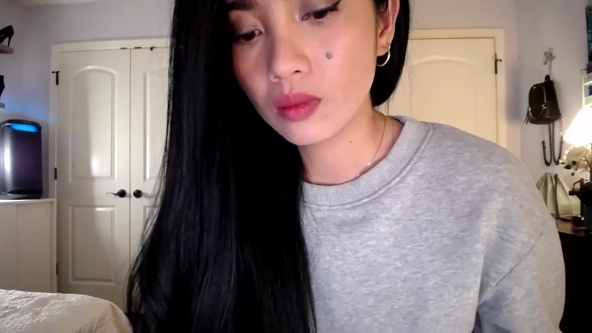 Gallery image thumbnail from AsianLuv_4U's myfreecams stream on, 11/13/2025, 16:49 image 11 of 20