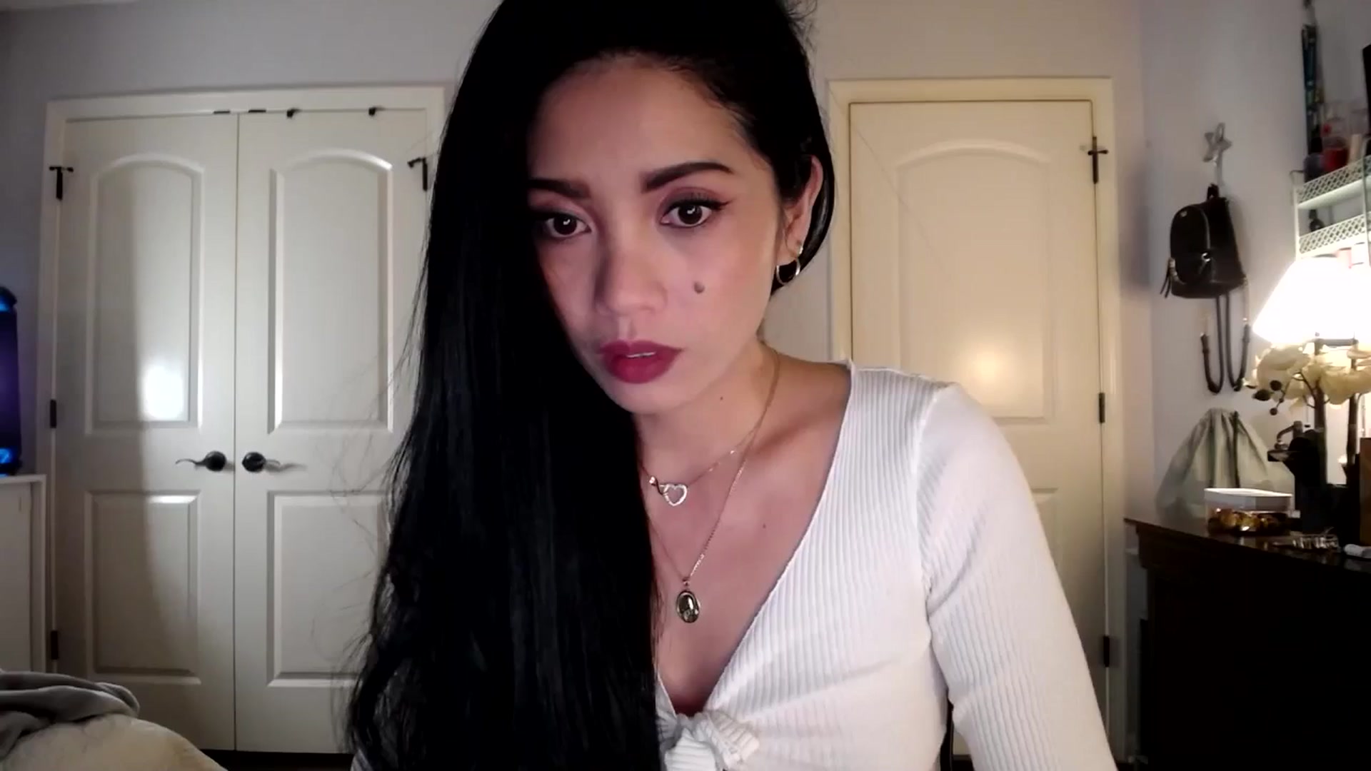 Gallery image thumbnail from AsianLuv_4U's myfreecams stream on, 01/08/2026, 16:55 image 2 of 20