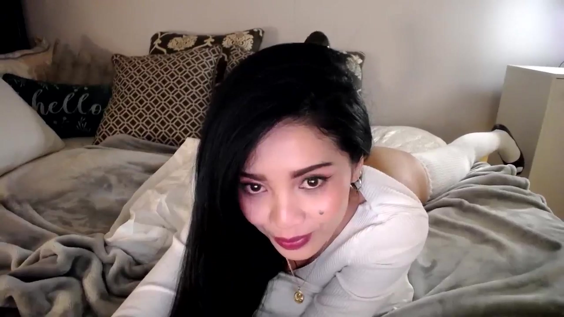 Gallery image thumbnail from AsianLuv_4U's myfreecams stream on, 01/08/2026, 16:55 image 8 of 20