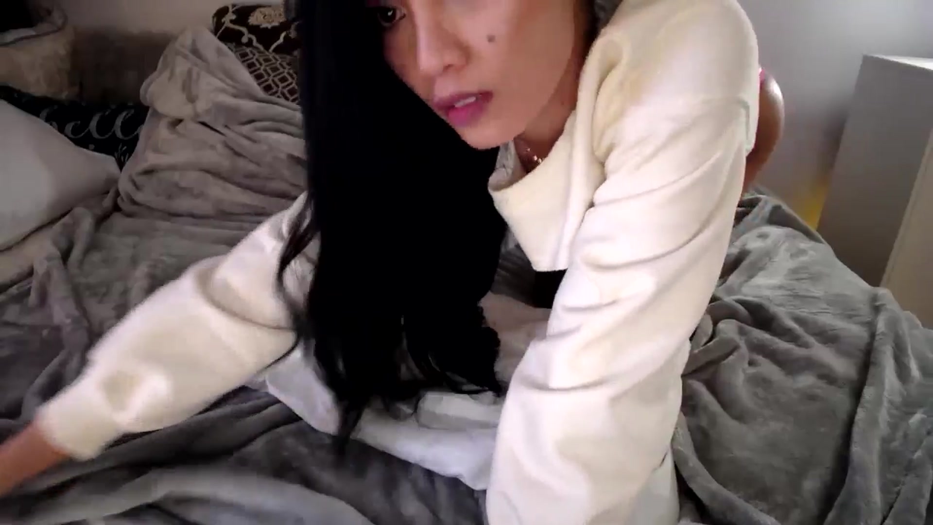 Gallery image thumbnail from AsianLuv_4U's myfreecams stream on, 01/29/2026, 19:51 image 2 of 20