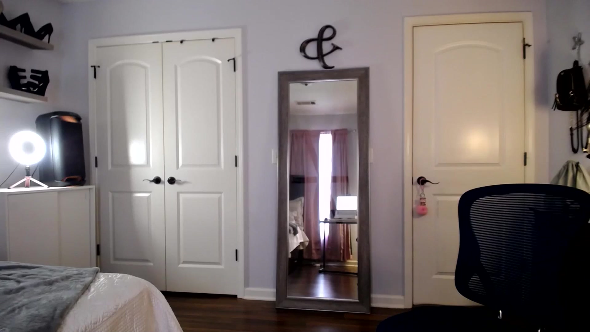 Gallery image thumbnail from AsianLuv_4U's myfreecams stream on, 02/05/2026, 16:41 image 9 of 20