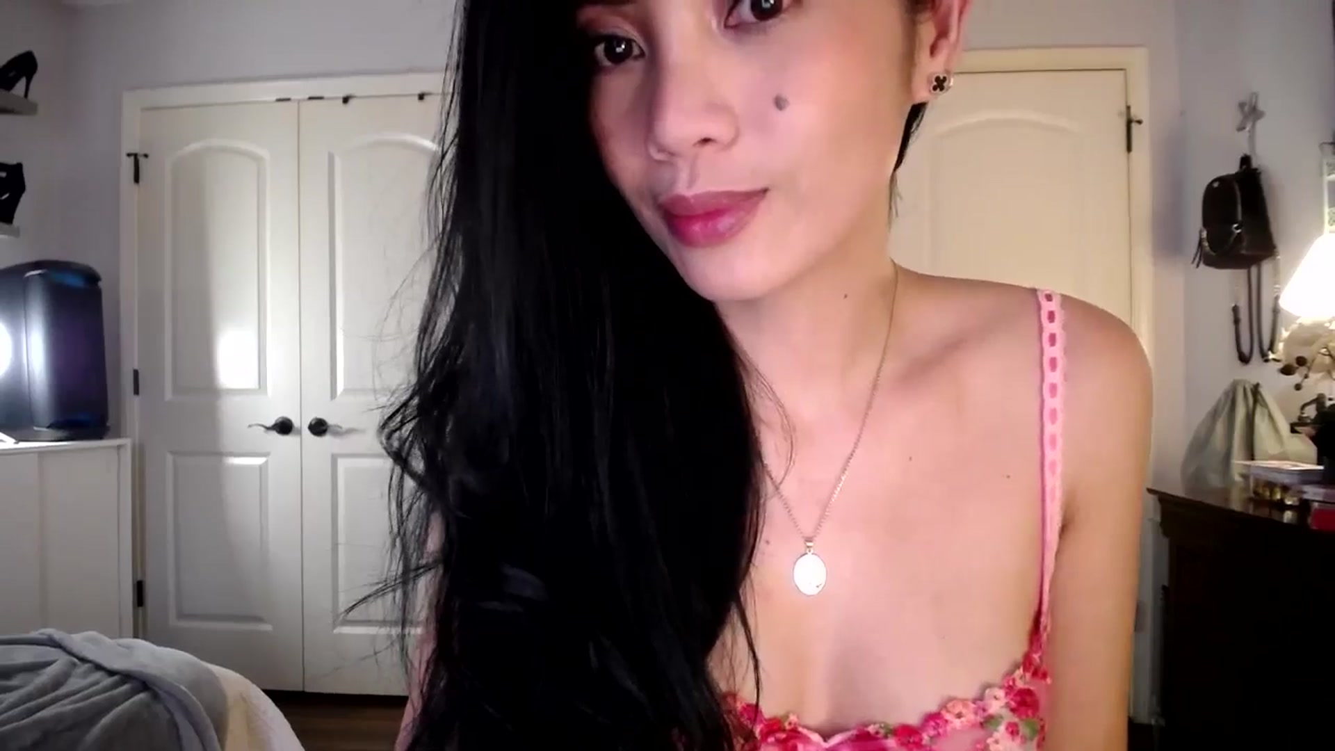 Gallery image thumbnail from AsianLuv_4U's myfreecams stream on, 02/12/2026, 20:07 image 20 of 20