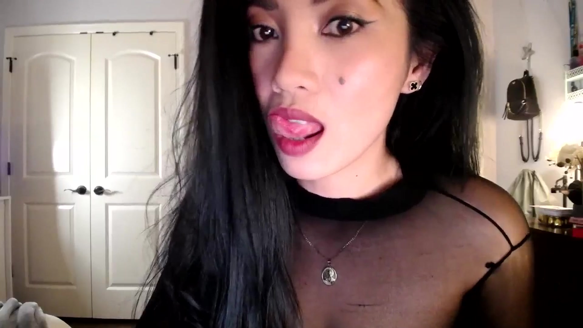 Gallery image thumbnail from AsianLuv_4U's myfreecams stream on, 02/18/2026, 24:29 image 9 of 20