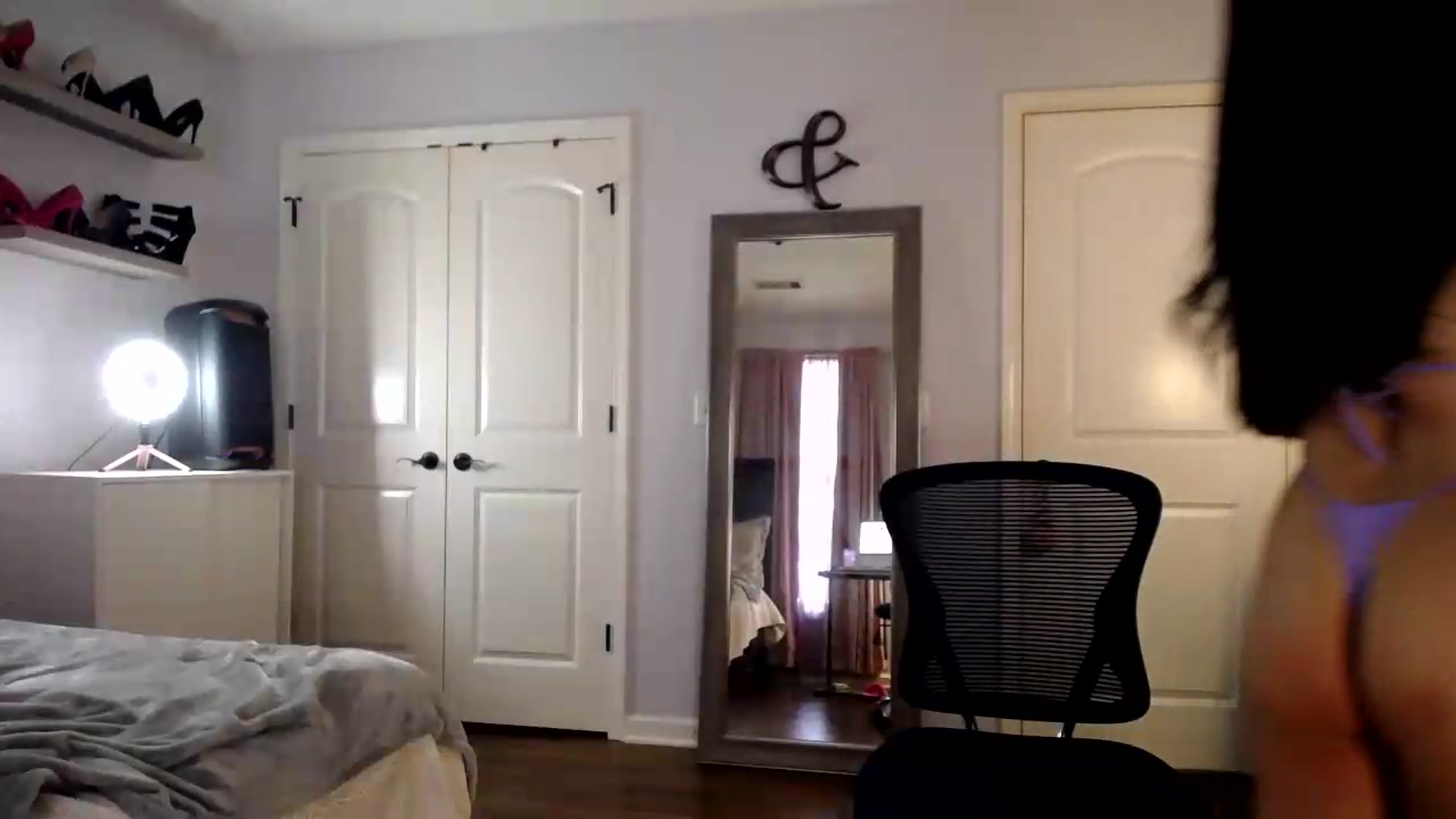 Gallery image thumbnail from AsianLuv_4U's myfreecams stream on, 06/04/2026, 16:06 image 10 of 20