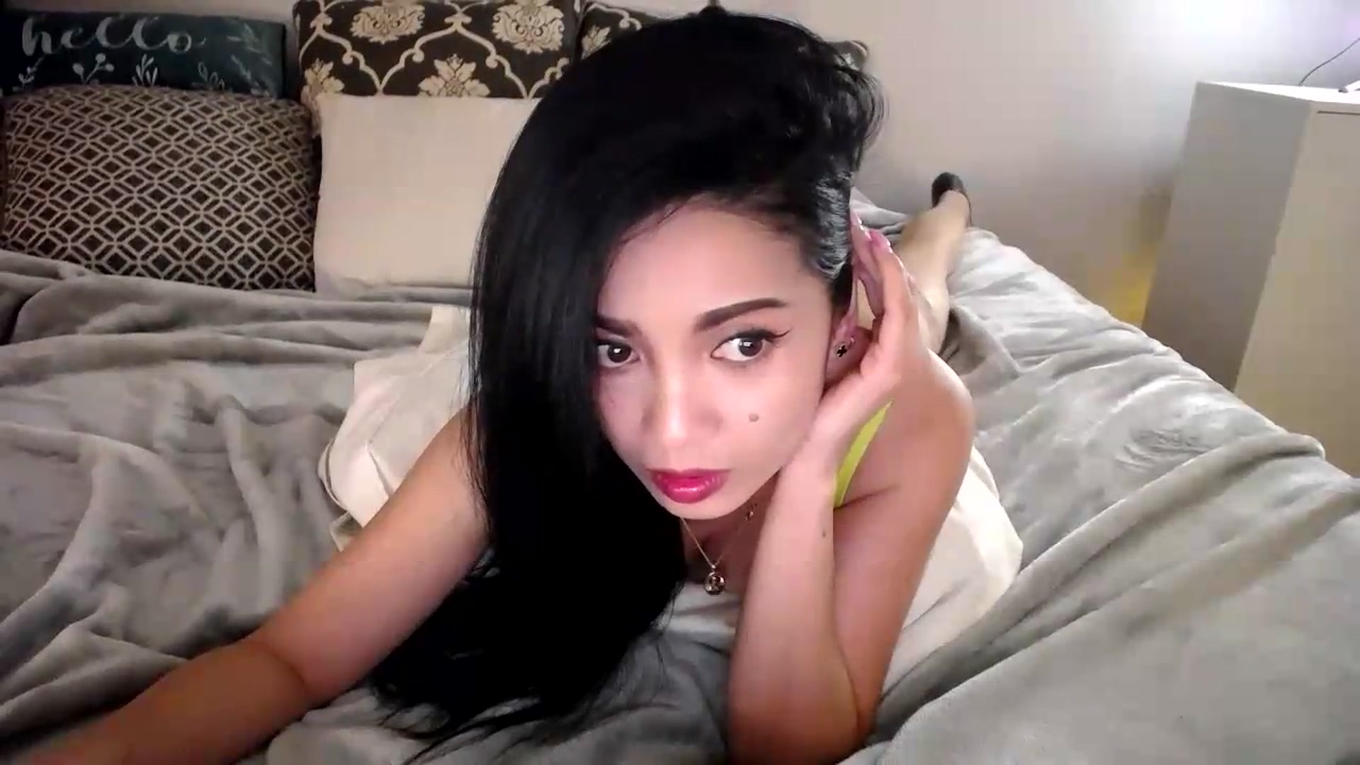 Gallery image thumbnail from AsianLuv_4U's myfreecams stream on, 06/15/2026, 16:05 image 2 of 20