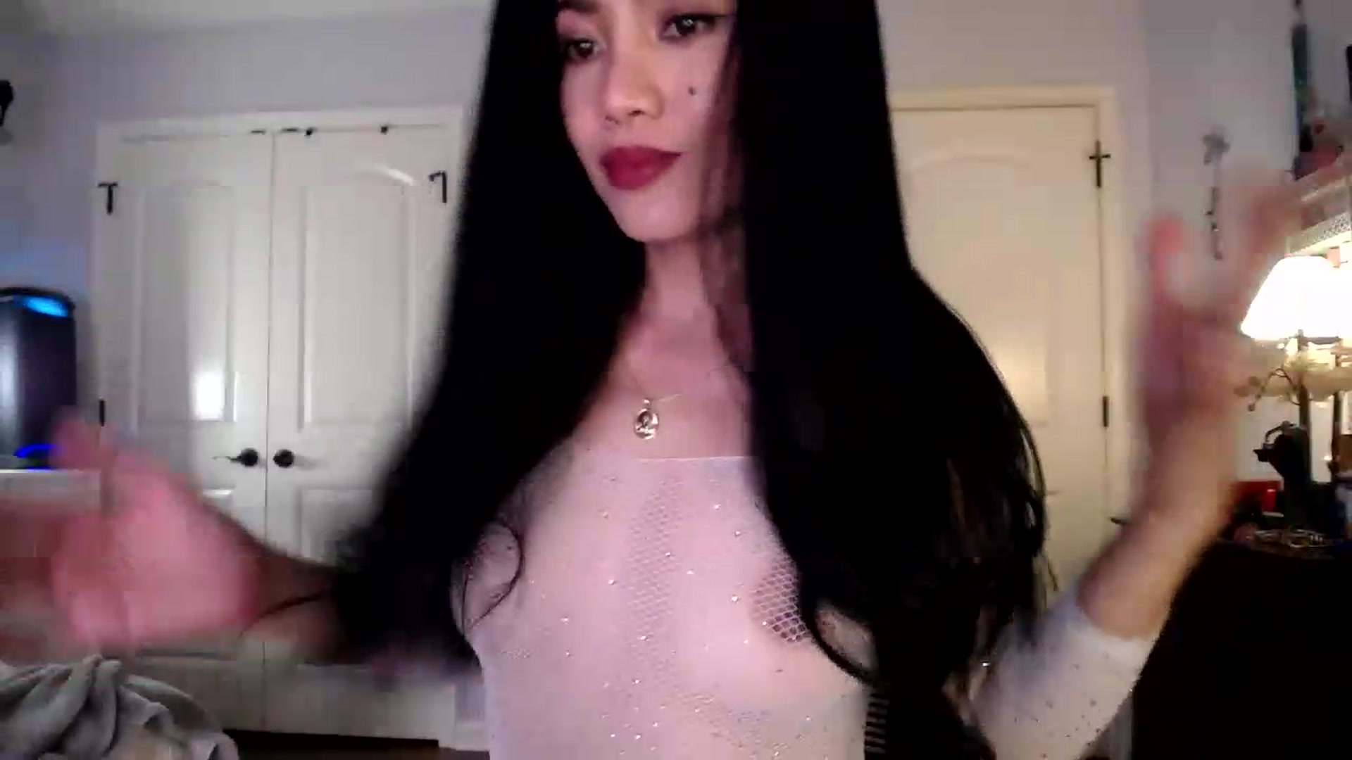 Gallery image thumbnail from AsianLuv_4U's myfreecams stream on, 07/02/2026, 21:00 image 4 of 20