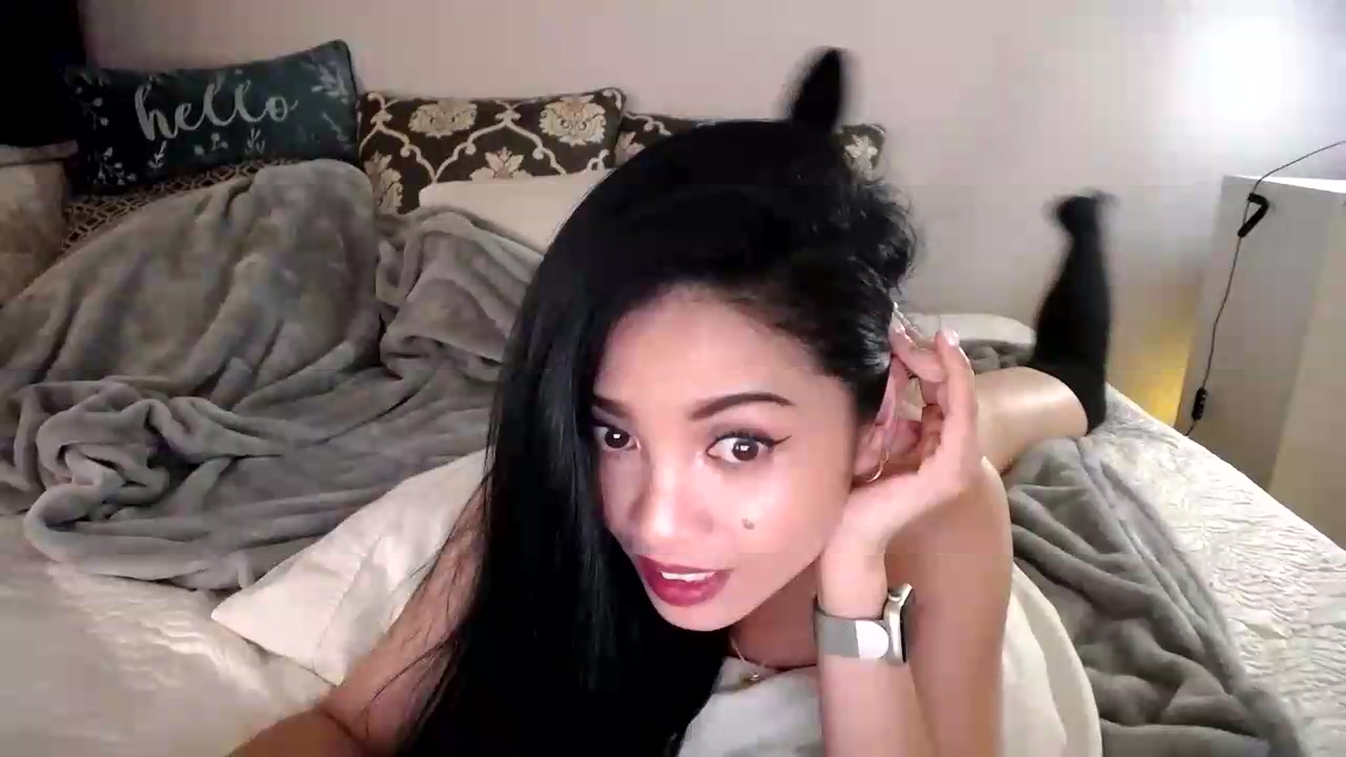 Gallery image thumbnail from AsianLuv_4U's myfreecams stream on, 07/27/2026, 16:39 image 12 of 20