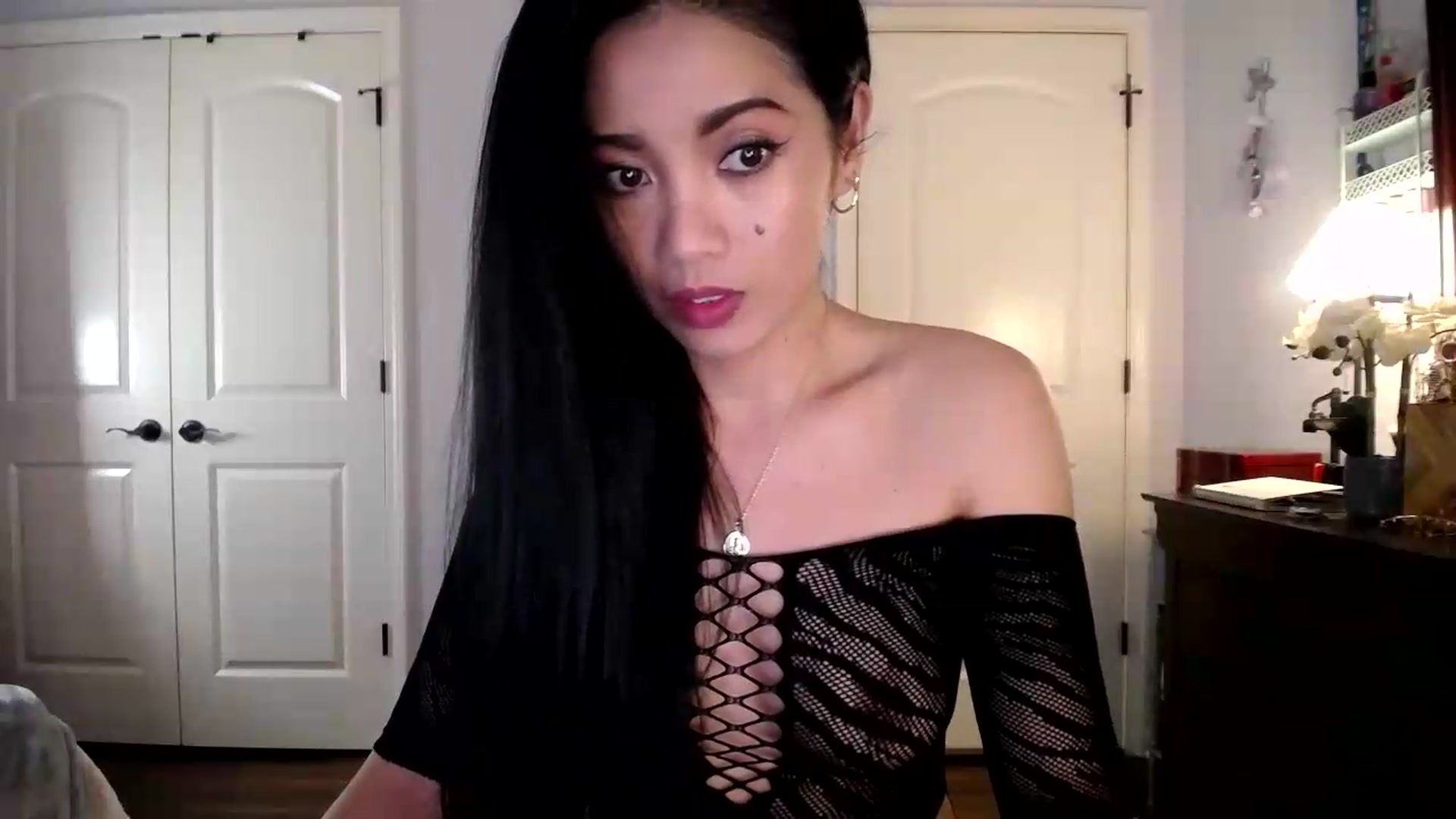Gallery image thumbnail from AsianLuv_4U's myfreecams stream on, 07/30/2026, 18:56 image 2 of 20