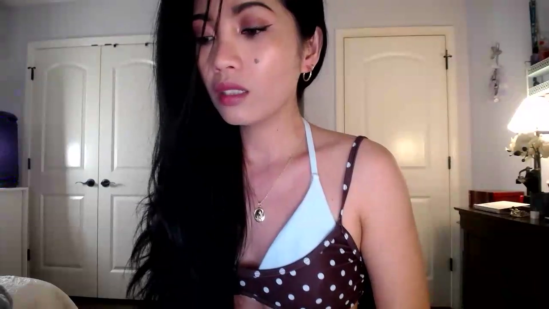 Gallery image thumbnail from AsianLuv_4U's myfreecams stream on, 08/06/2026, 15:15 image 12 of 20