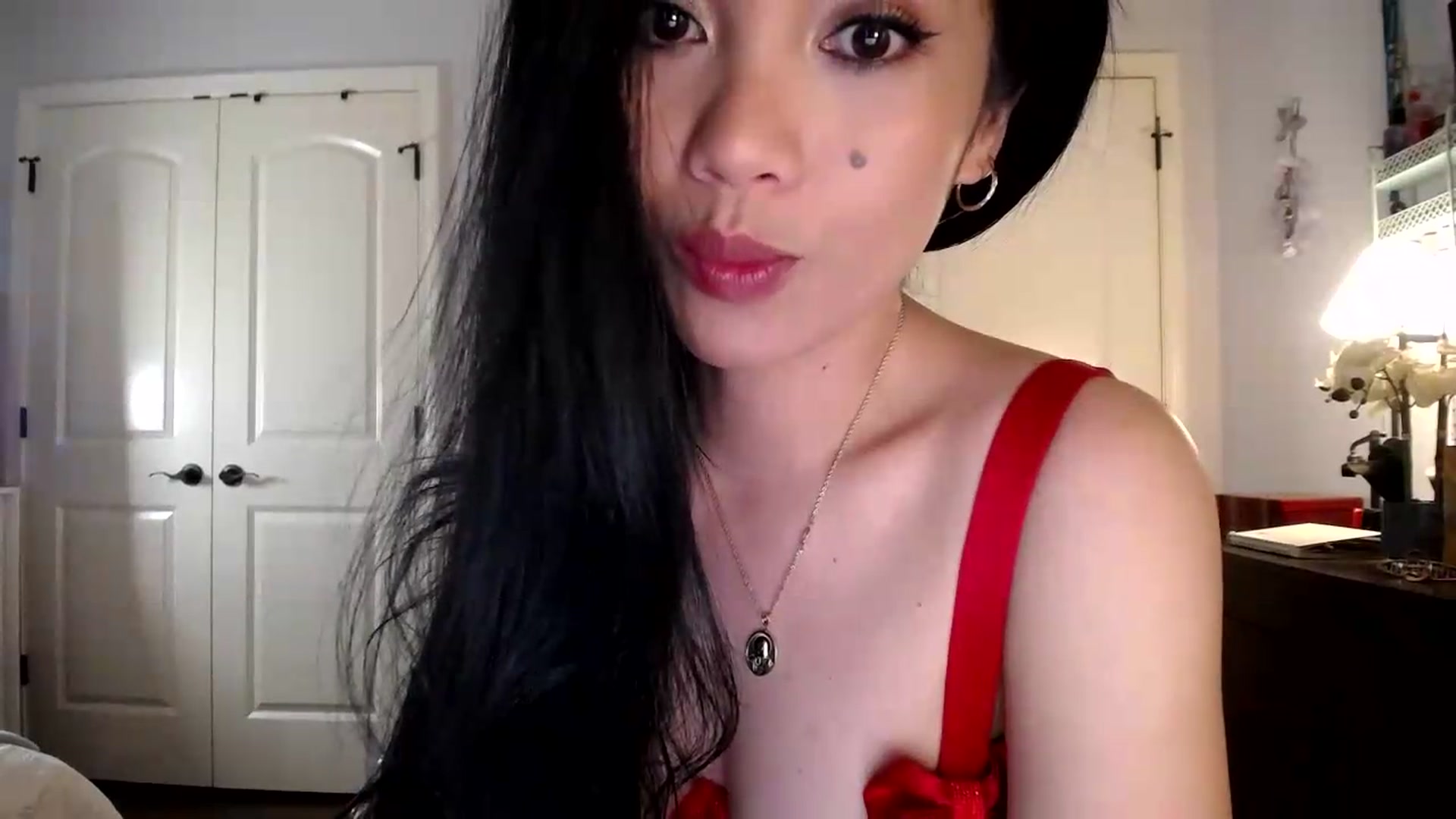 Gallery image thumbnail from AsianLuv_4U's myfreecams stream on, 08/27/2026, 15:54 image 7 of 20