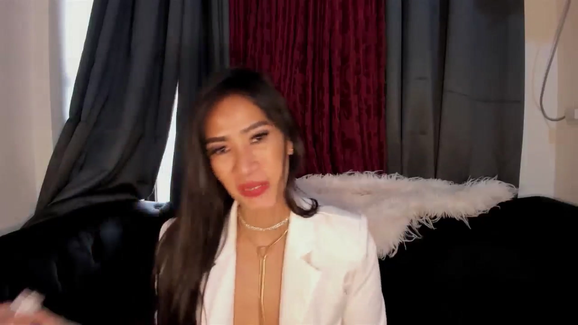 Gallery image thumbnail from AsianQueenXXX's myfreecams stream on, 09/08/2024, 07:55 image 11 of 20