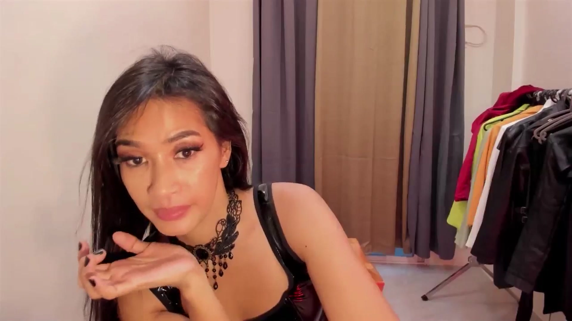 Gallery image thumbnail from AsianQueenXXX's myfreecams stream on, 09/22/2024, 09:13 image 14 of 20
