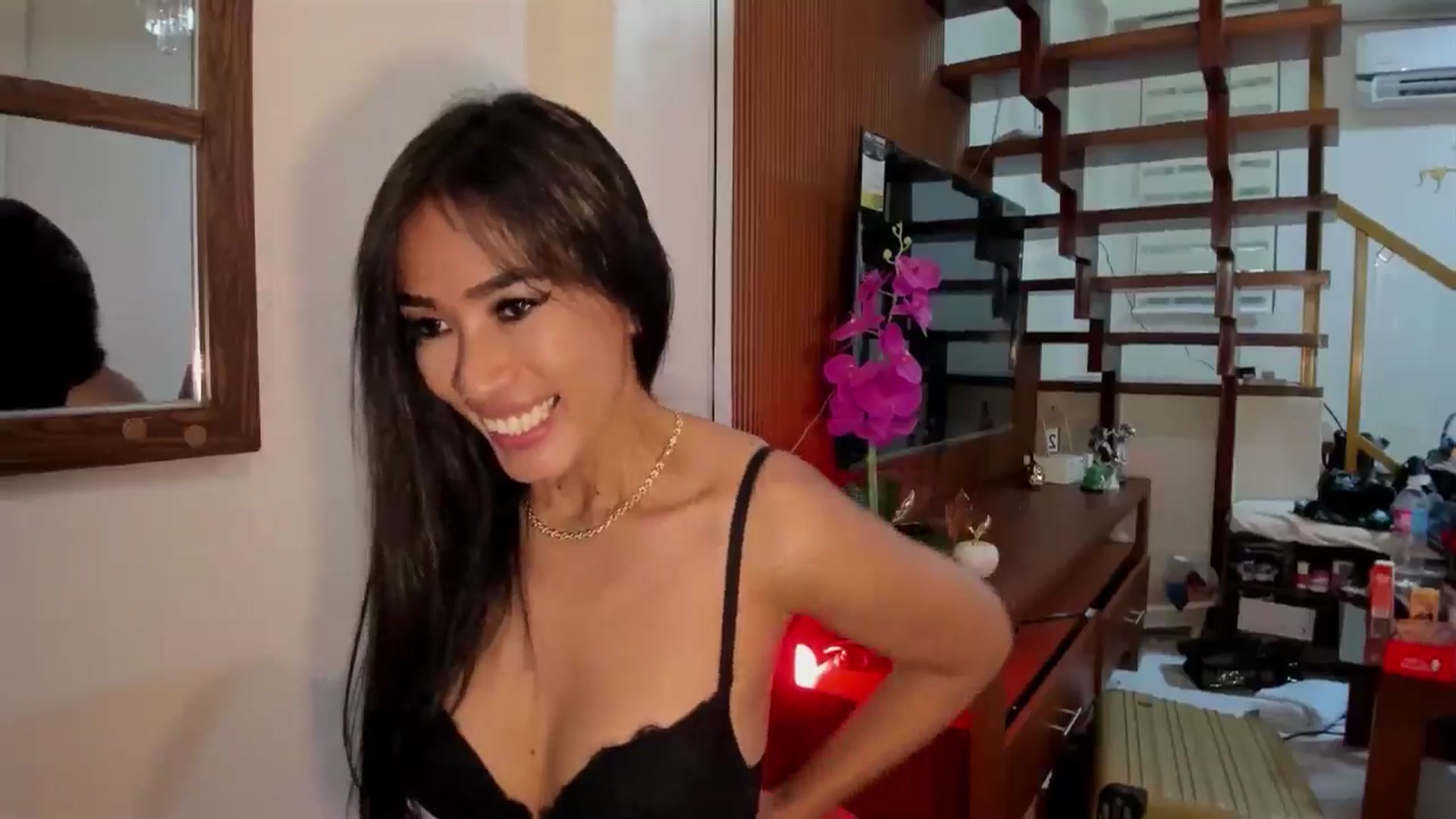 Gallery image thumbnail from AsianQueenXXX's myfreecams stream on, 10/01/2024, 02:38 image 19 of 20