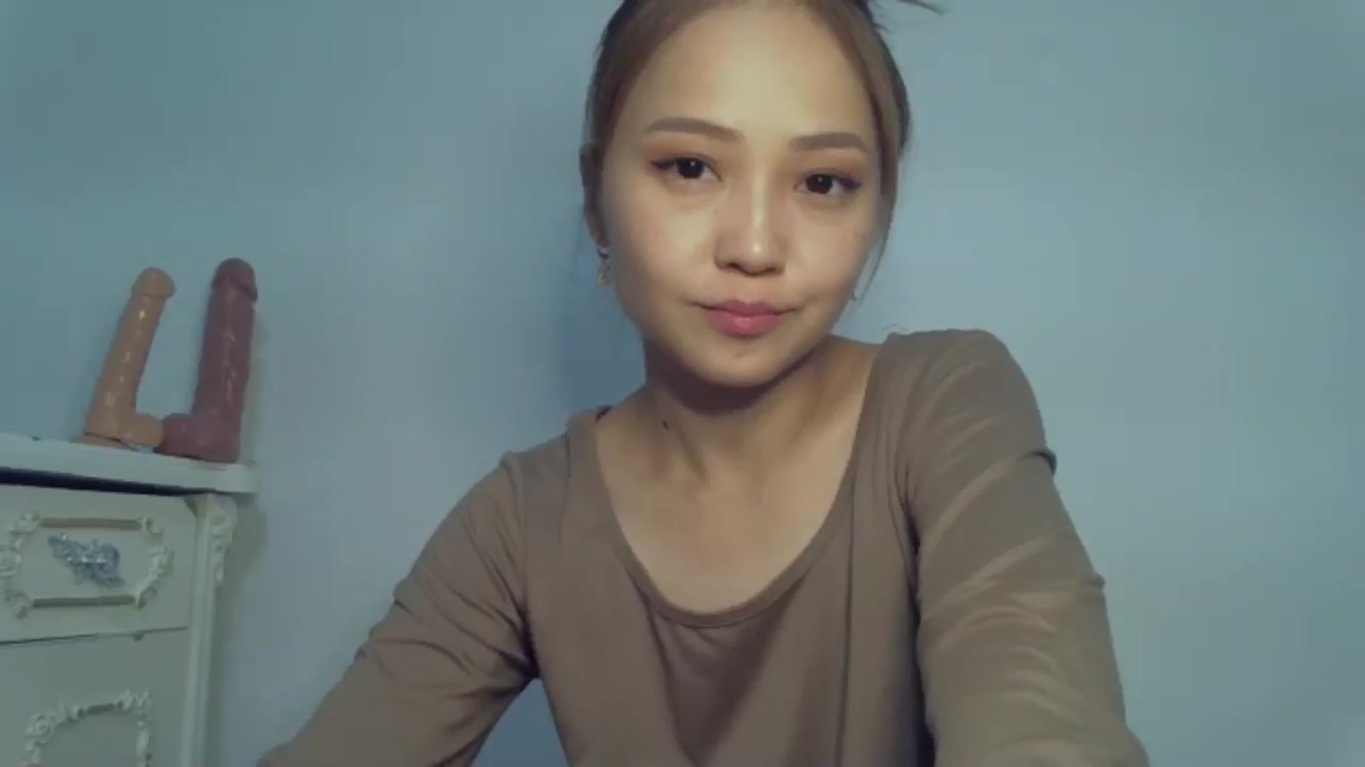 Gallery image thumbnail from AsianTinyAni's myfreecams stream on, 07/17/2024, 14:13 image 6 of 20