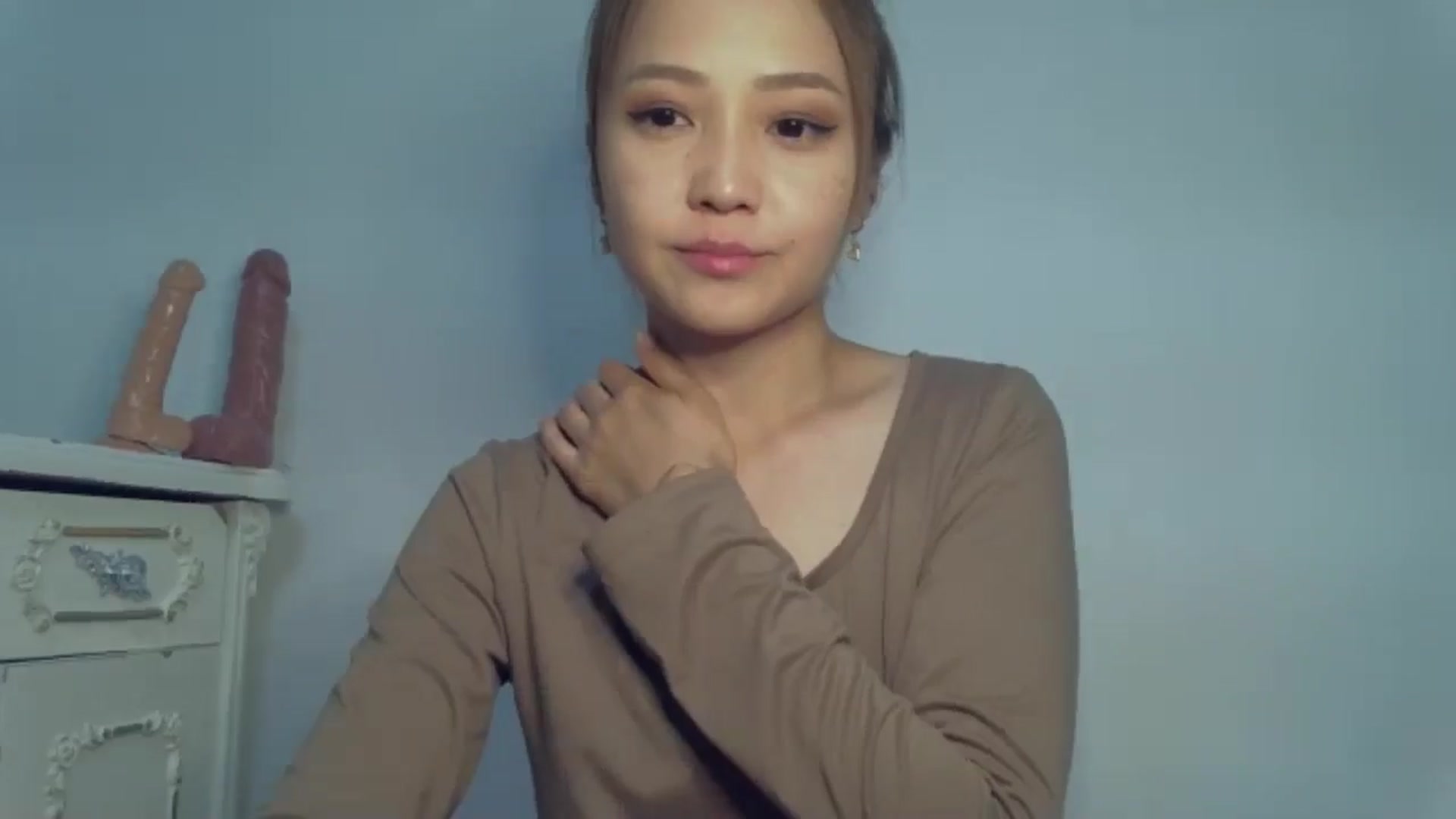Gallery image thumbnail from AsianTinyAni's myfreecams stream on, 07/17/2024, 14:13 image 20 of 20