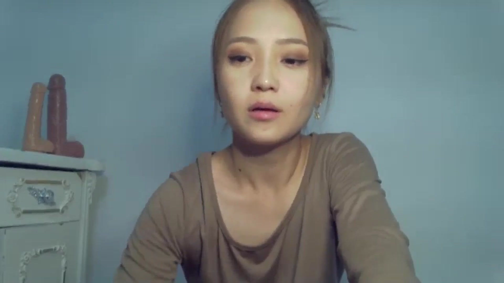 Gallery image thumbnail from AsianTinyAni's myfreecams stream on, 07/17/2024, 14:54 image 13 of 20