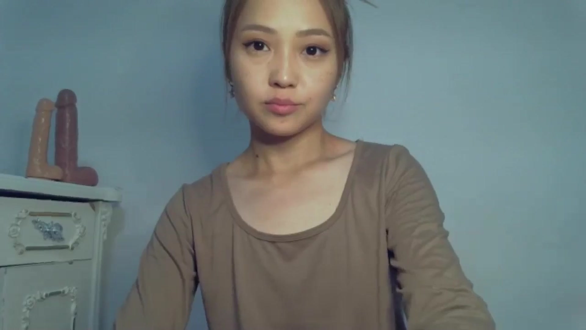 Gallery image thumbnail from AsianTinyAni's myfreecams stream on, 07/17/2024, 14:54 image 15 of 20
