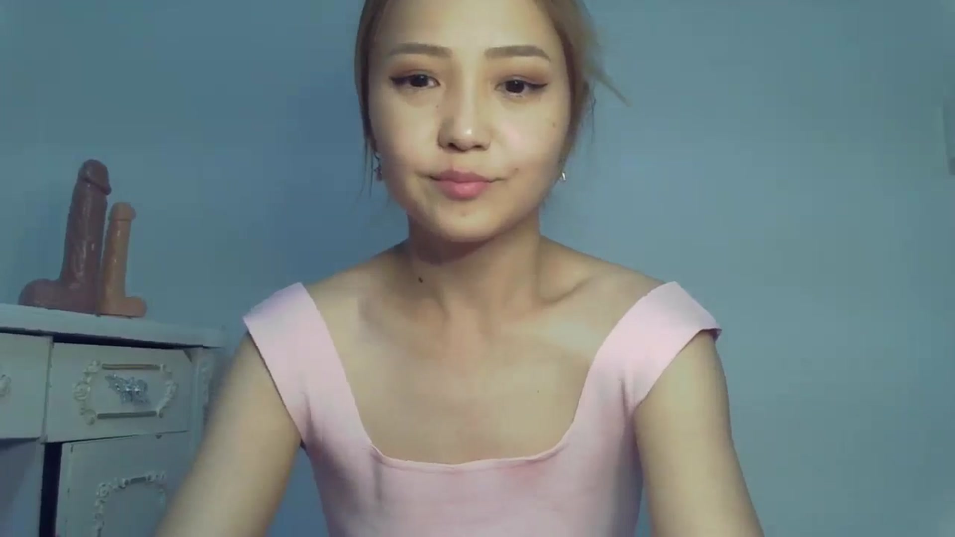 Gallery image thumbnail from AsianTinyAni's myfreecams stream on, 07/17/2024, 15:22 image 18 of 20