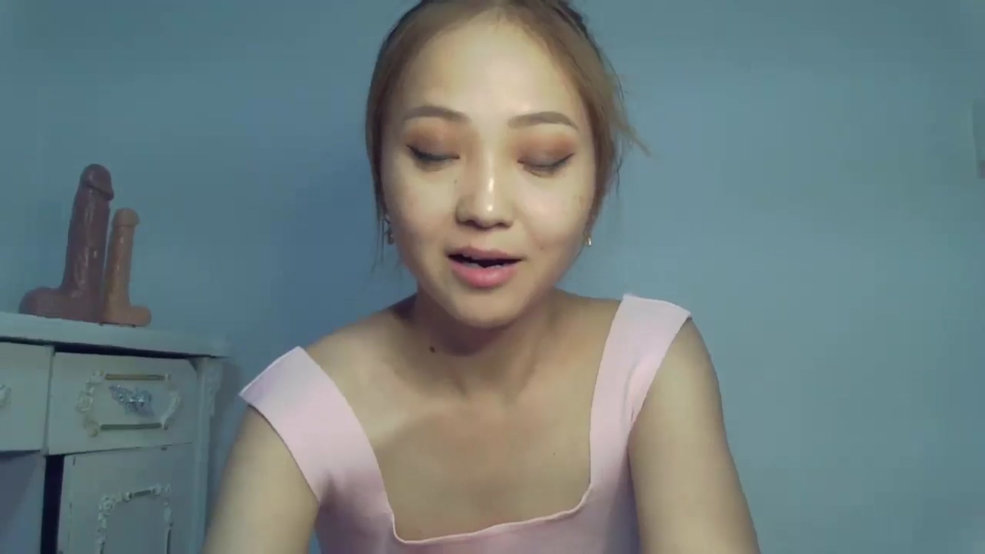 Gallery image thumbnail from AsianTinyAni's myfreecams stream on, 07/17/2024, 15:22 image 17 of 20