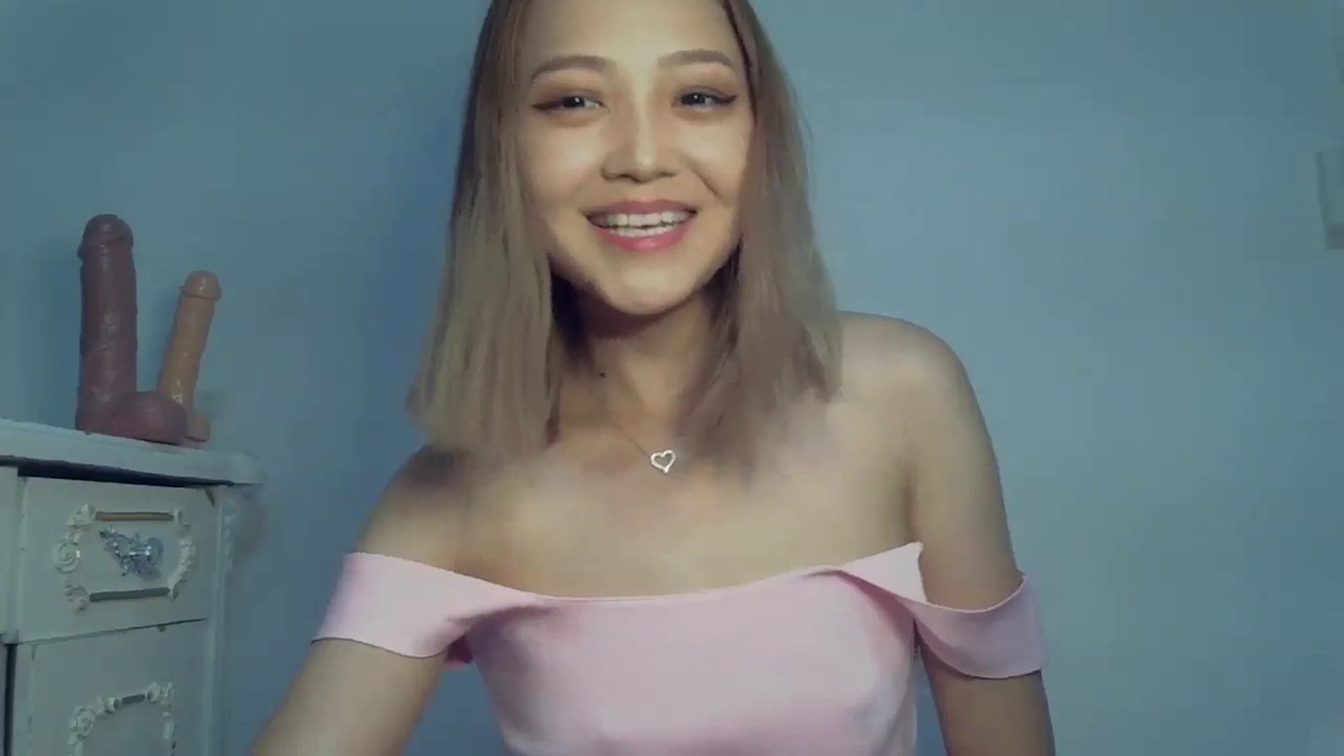 Gallery image thumbnail from AsianTinyAni's myfreecams stream on, 07/31/2024, 14:14 image 11 of 20