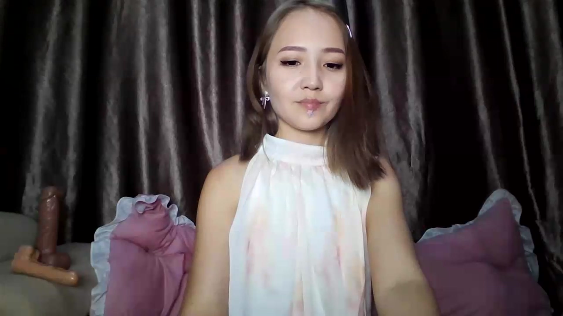 Gallery image thumbnail from AsianTinyAni's myfreecams stream on, 08/12/2026, 15:54 image 11 of 20