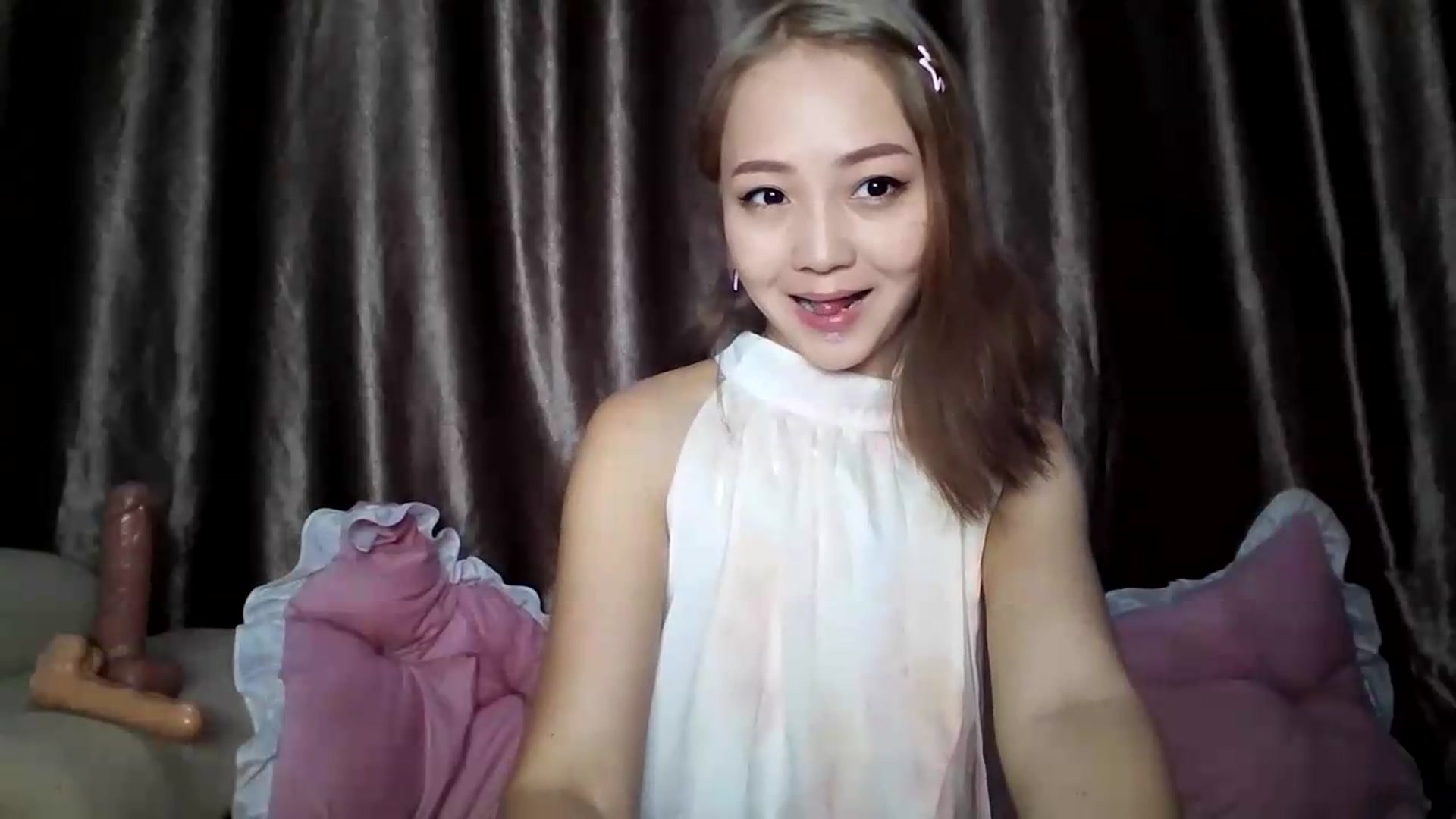 Gallery image thumbnail from AsianTinyAni's myfreecams stream on, 08/12/2026, 15:54 image 7 of 20