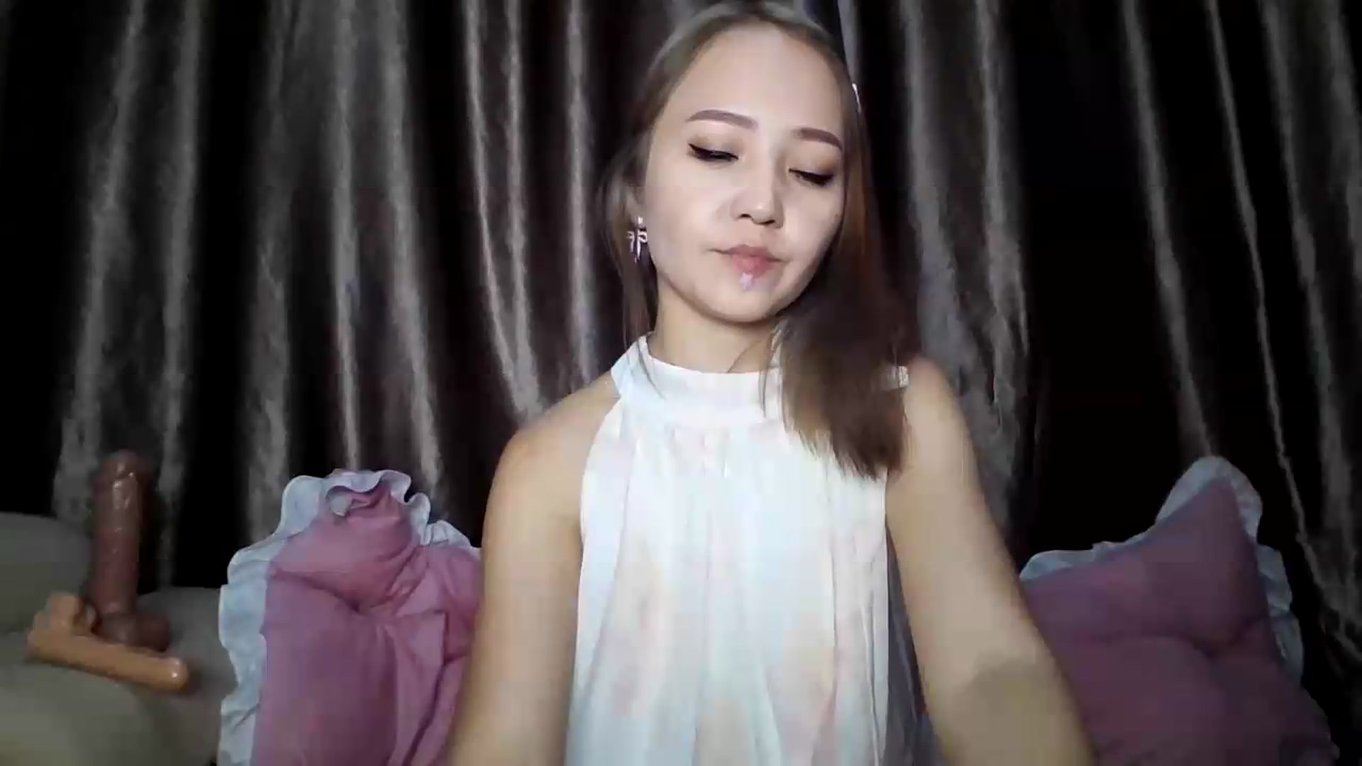 Gallery image thumbnail from AsianTinyAni's myfreecams stream on, 08/12/2026, 15:54 image 5 of 20