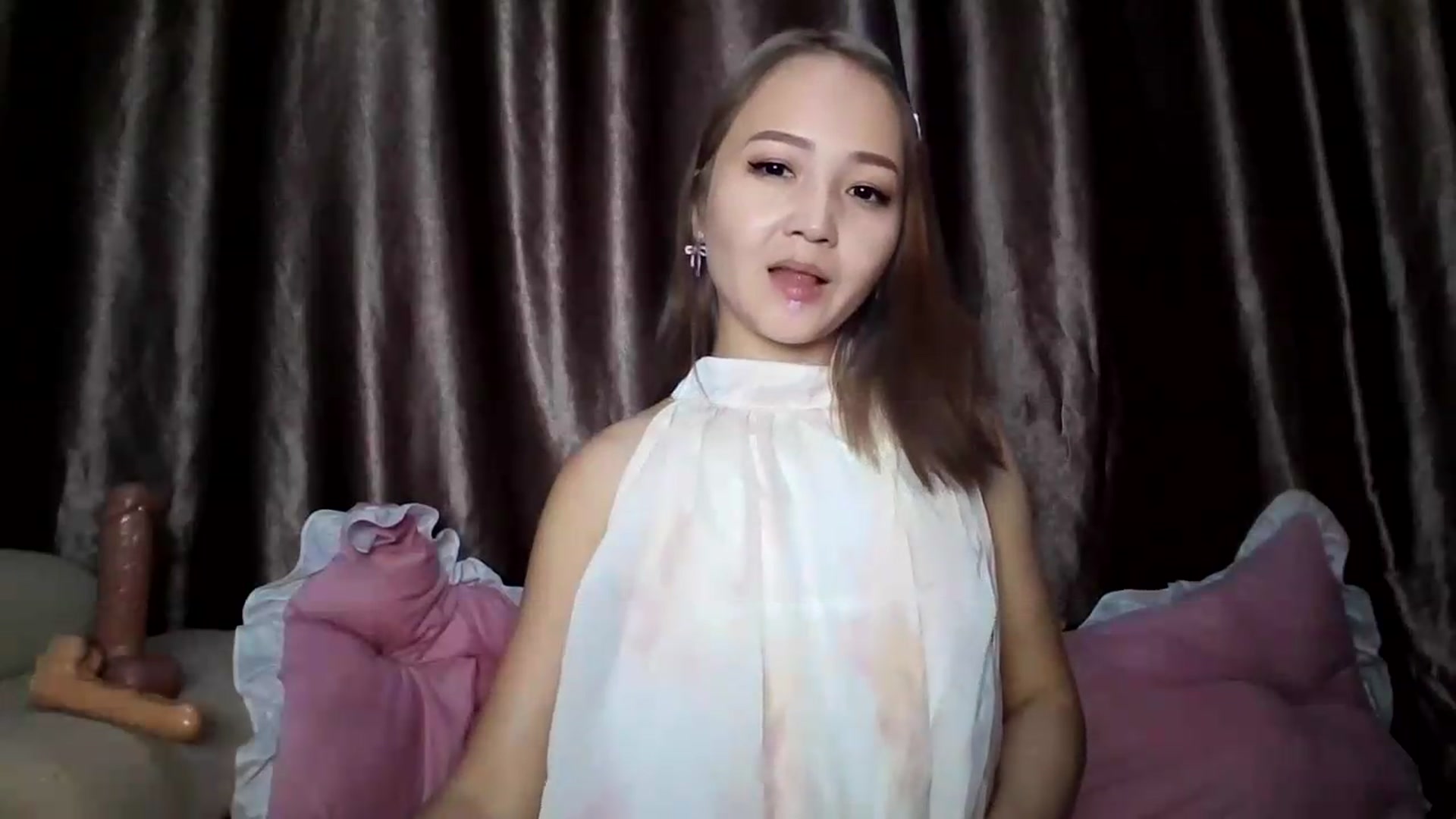 Gallery image thumbnail from AsianTinyAni's myfreecams stream on, 08/12/2026, 15:54 image 9 of 20