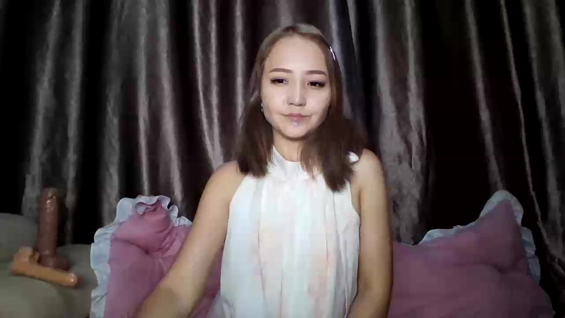 Gallery image thumbnail from AsianTinyAni's myfreecams stream on, 08/12/2026, 15:54 image 4 of 20