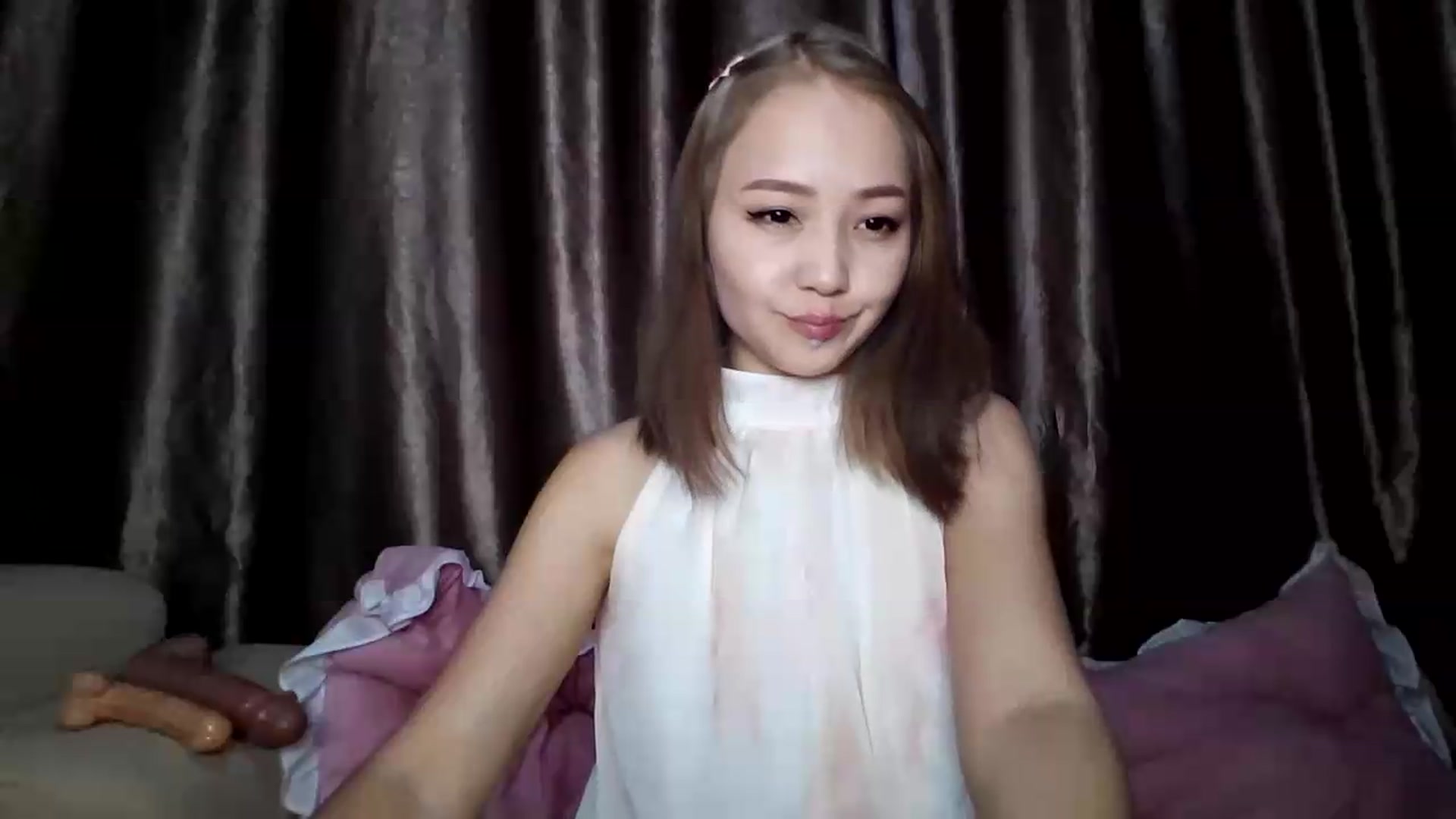Gallery image thumbnail from AsianTinyAni's myfreecams stream on, 08/12/2026, 18:24 image 4 of 20