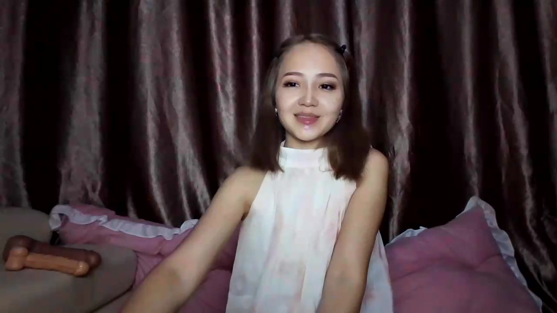 Gallery image thumbnail from AsianTinyAni's myfreecams stream on, 08/13/2026, 01:47 image 16 of 20