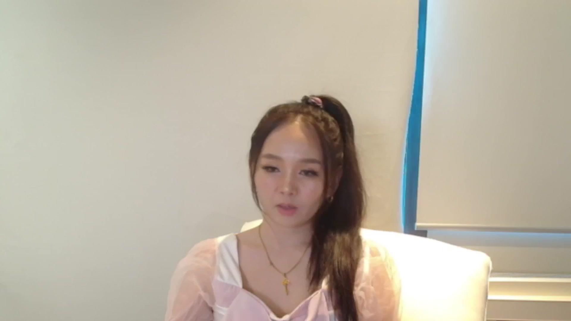 Gallery image thumbnail from Asiankitty_3X's myfreecams stream on, 01/31/2024, 06:15 image 1 of 20