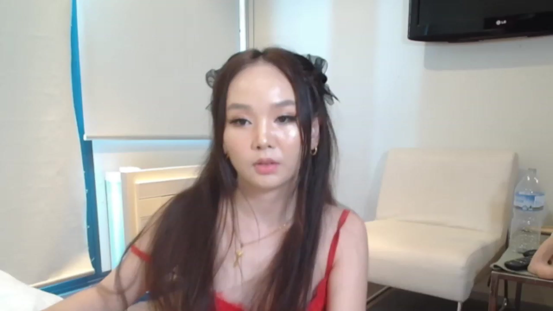 Gallery image thumbnail from Asiankitty_3X's myfreecams stream on, 03/03/2024, 04:06 image 16 of 20