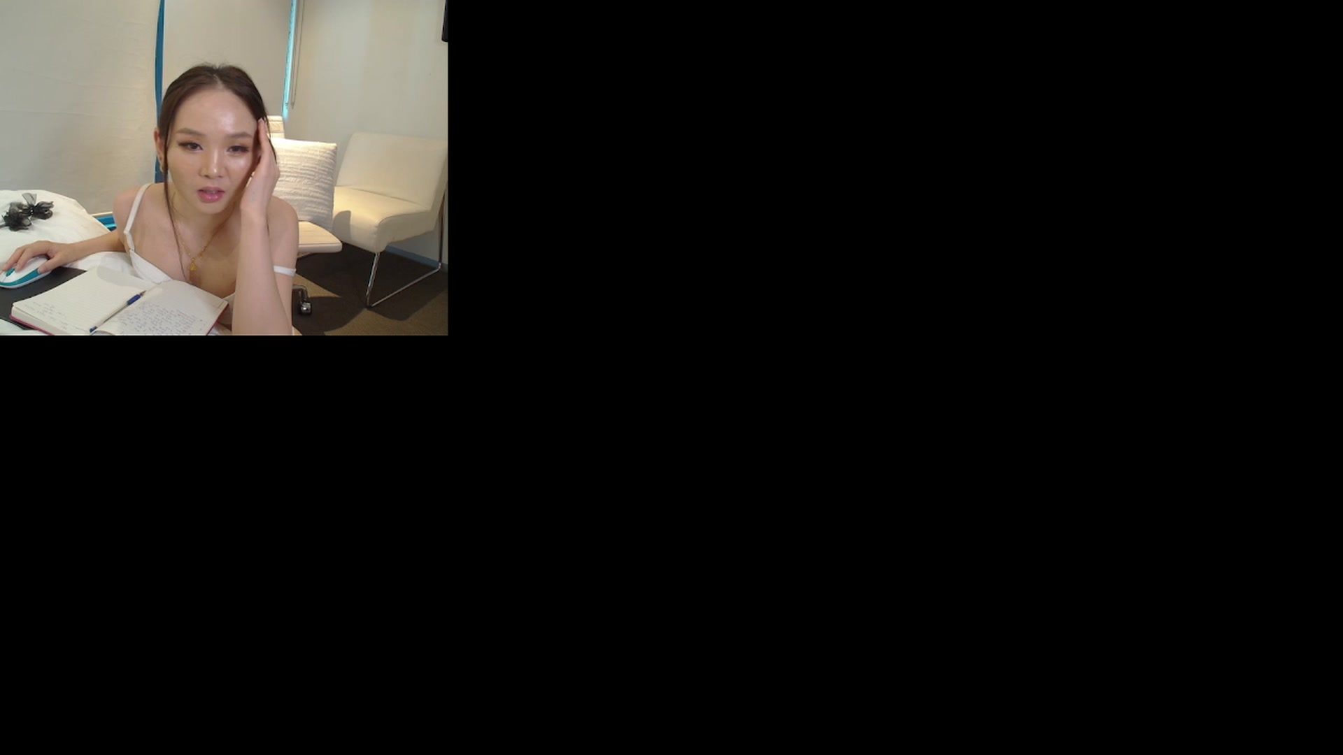 Gallery image thumbnail from Asiankitty_3X's myfreecams stream on, 03/12/2024, 06:08 image 20 of 20
