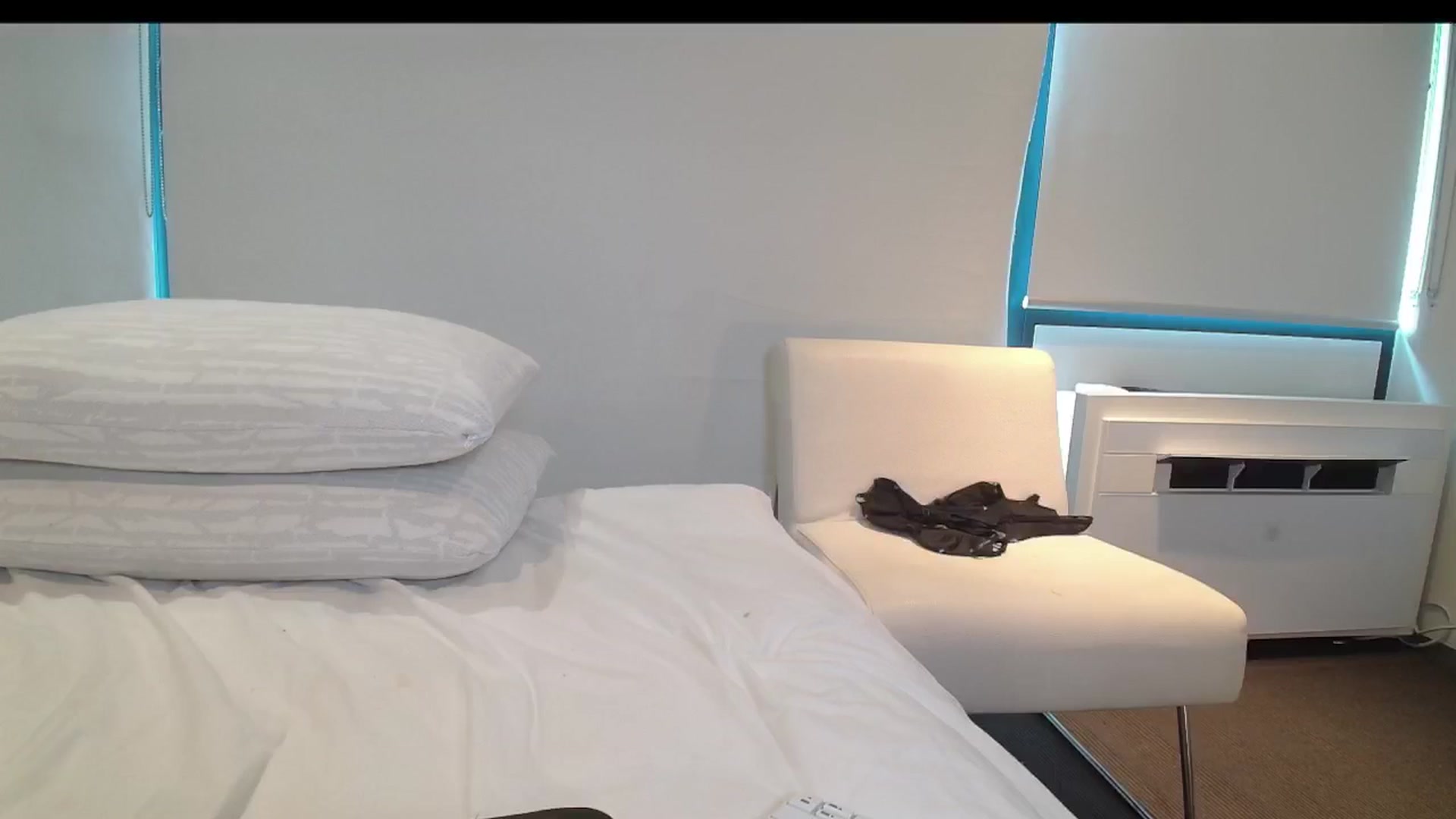 Gallery image thumbnail from Asiankitty_3X's myfreecams stream on, 03/27/2024, 04:02 image 2 of 20