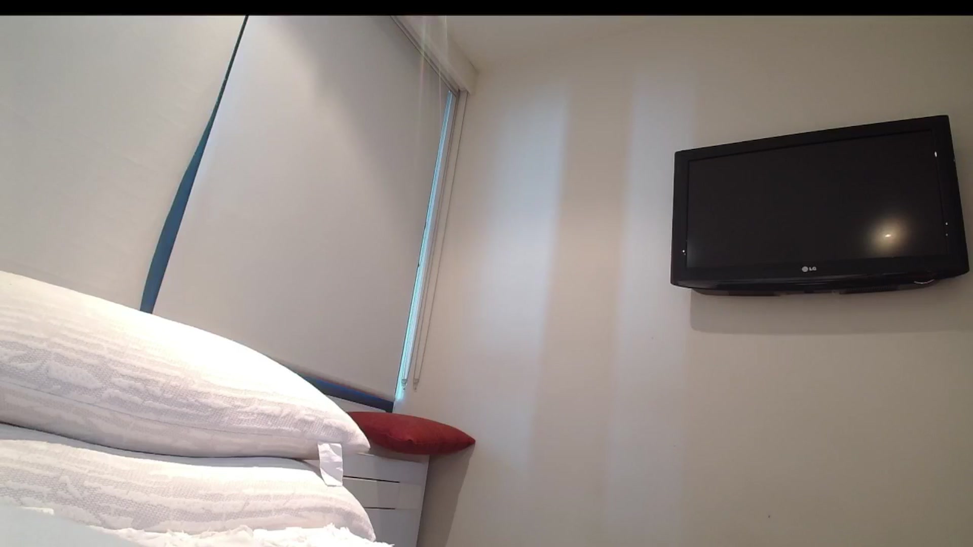 Gallery image thumbnail from Asiankitty_3X's myfreecams stream on, 04/08/2024, 03:51 image 18 of 20