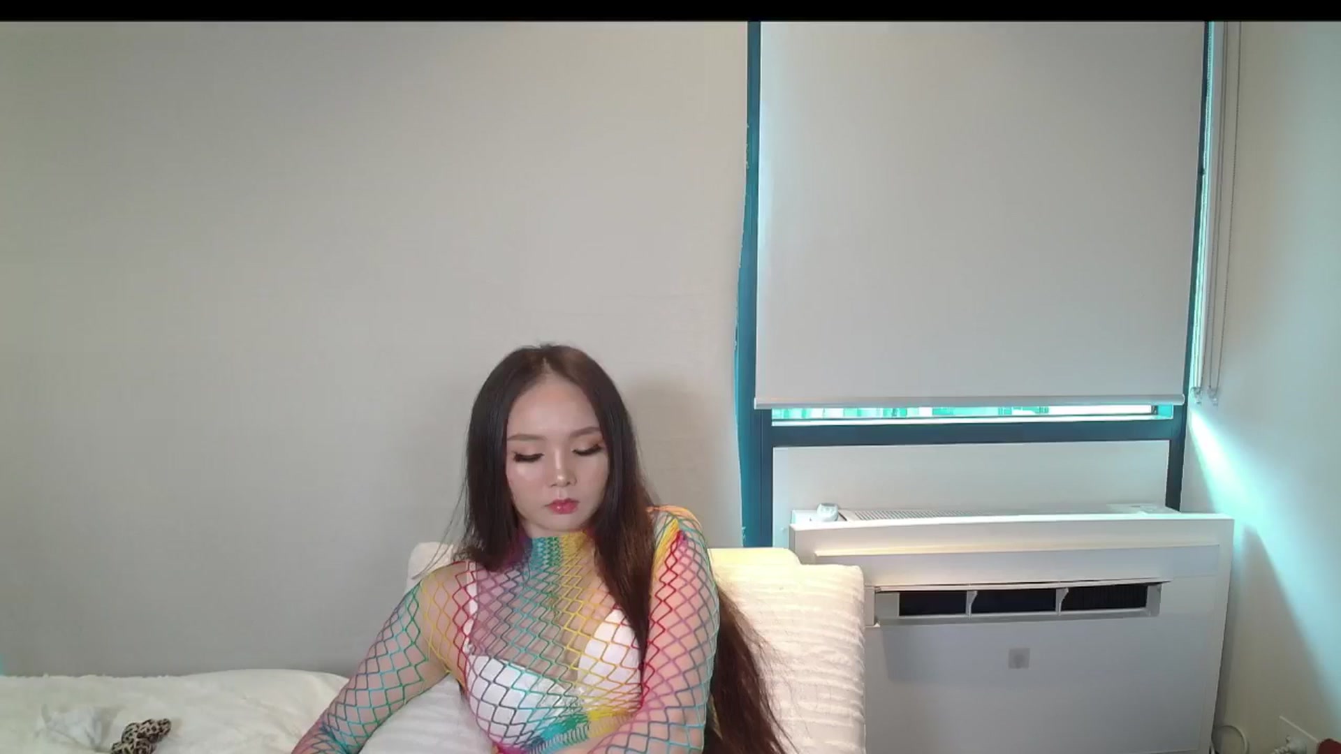 Gallery image thumbnail from Asiankitty_3X's myfreecams stream on, 04/11/2024, 05:05 image 10 of 20
