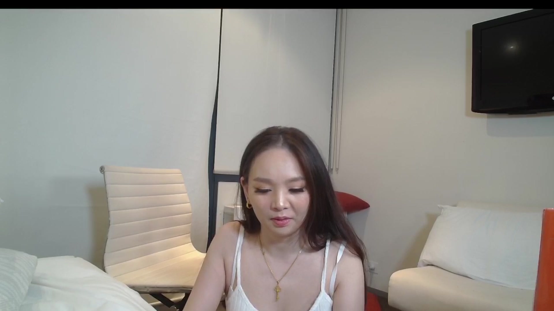 Gallery image thumbnail from Asiankitty_3X's myfreecams stream on, 04/13/2024, 11:21 image 4 of 20