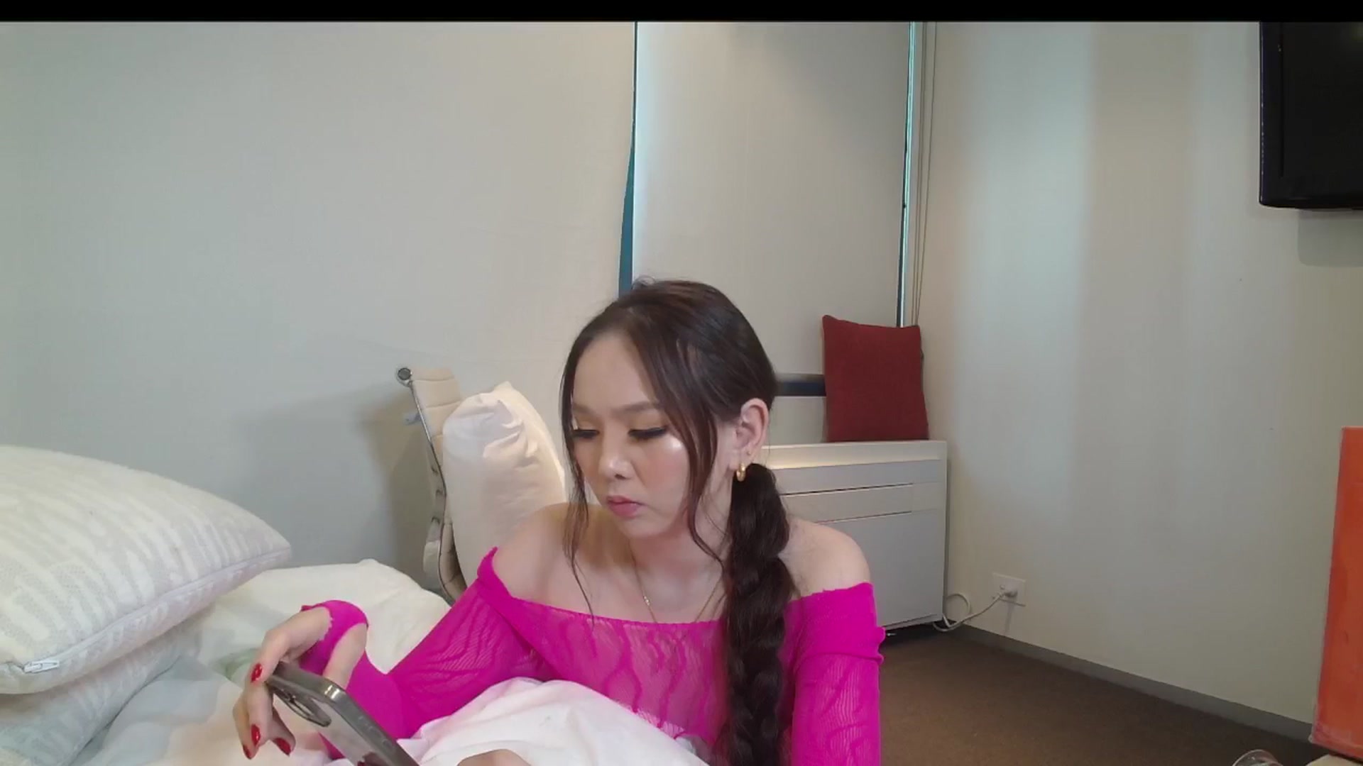 Gallery image thumbnail from Asiankitty_3X's myfreecams stream on, 04/16/2024, 05:09 image 2 of 20