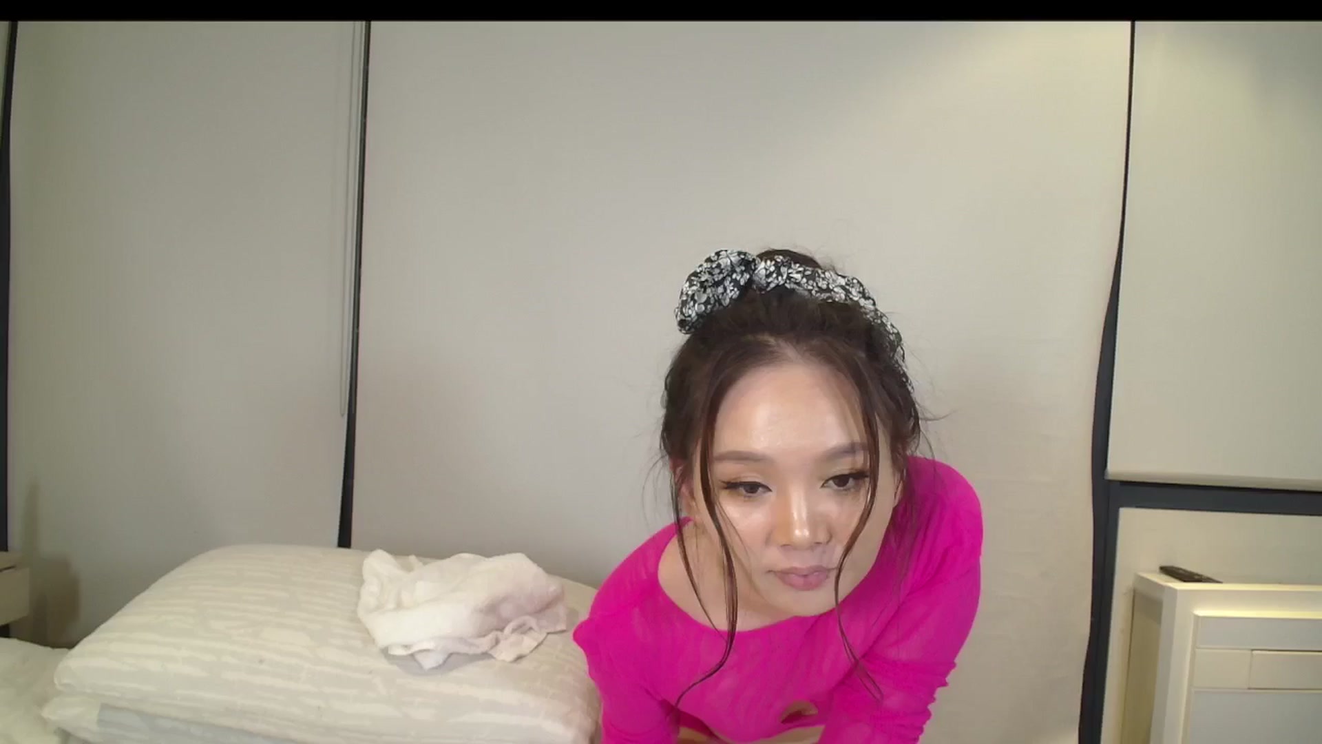Gallery image thumbnail from Asiankitty_3X's myfreecams stream on, 07/23/2024, 11:44 image 12 of 20