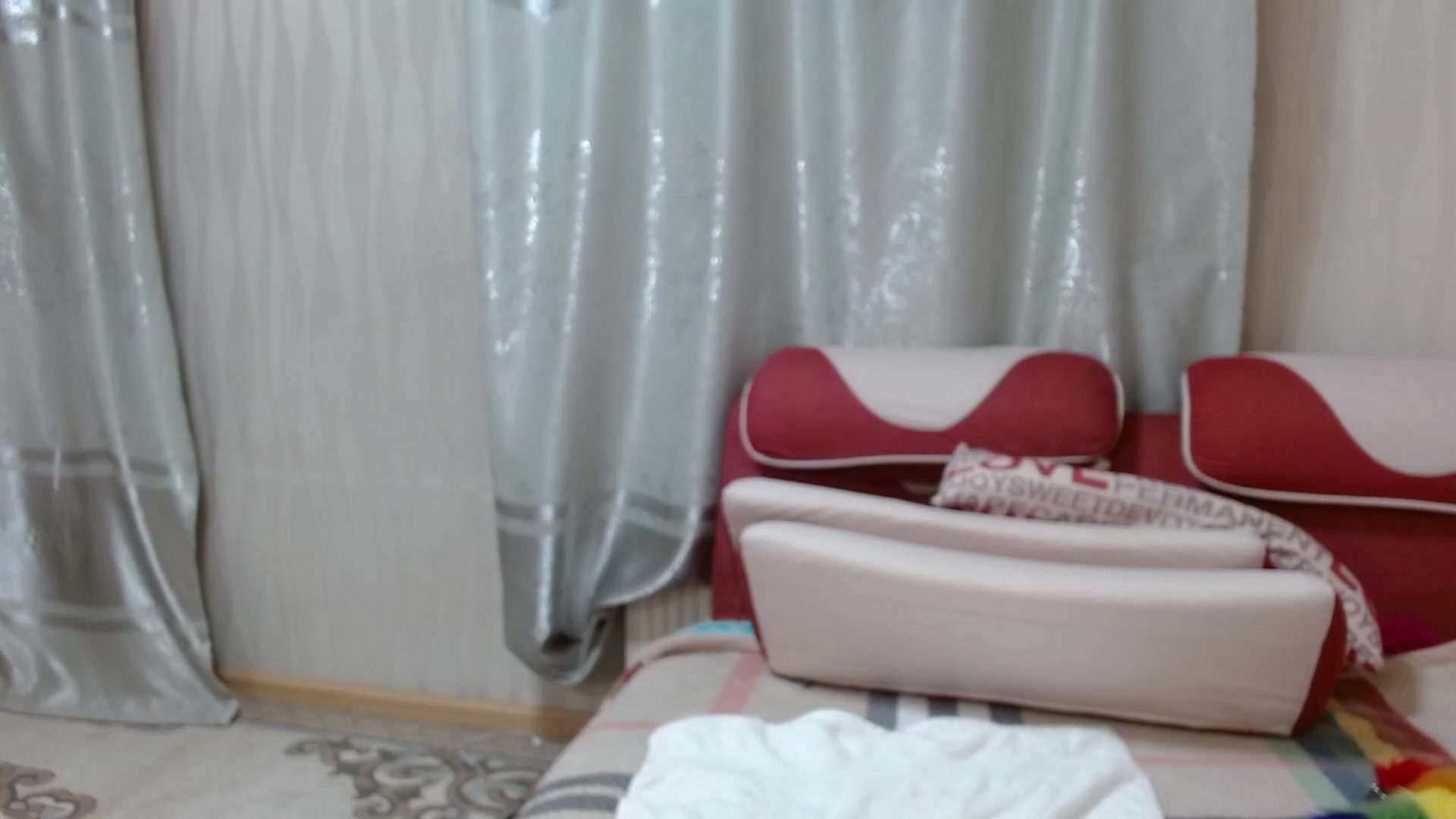 Gallery image thumbnail from Asiankitty_oX's myfreecams stream on, 12/25/2022, 11:09 image 14 of 20