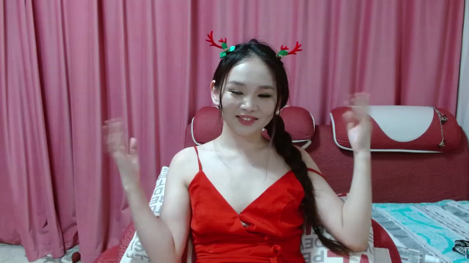 Gallery image thumbnail from Asiankitty_oX's myfreecams stream on, 12/31/2022, 13:25 image 5 of 20