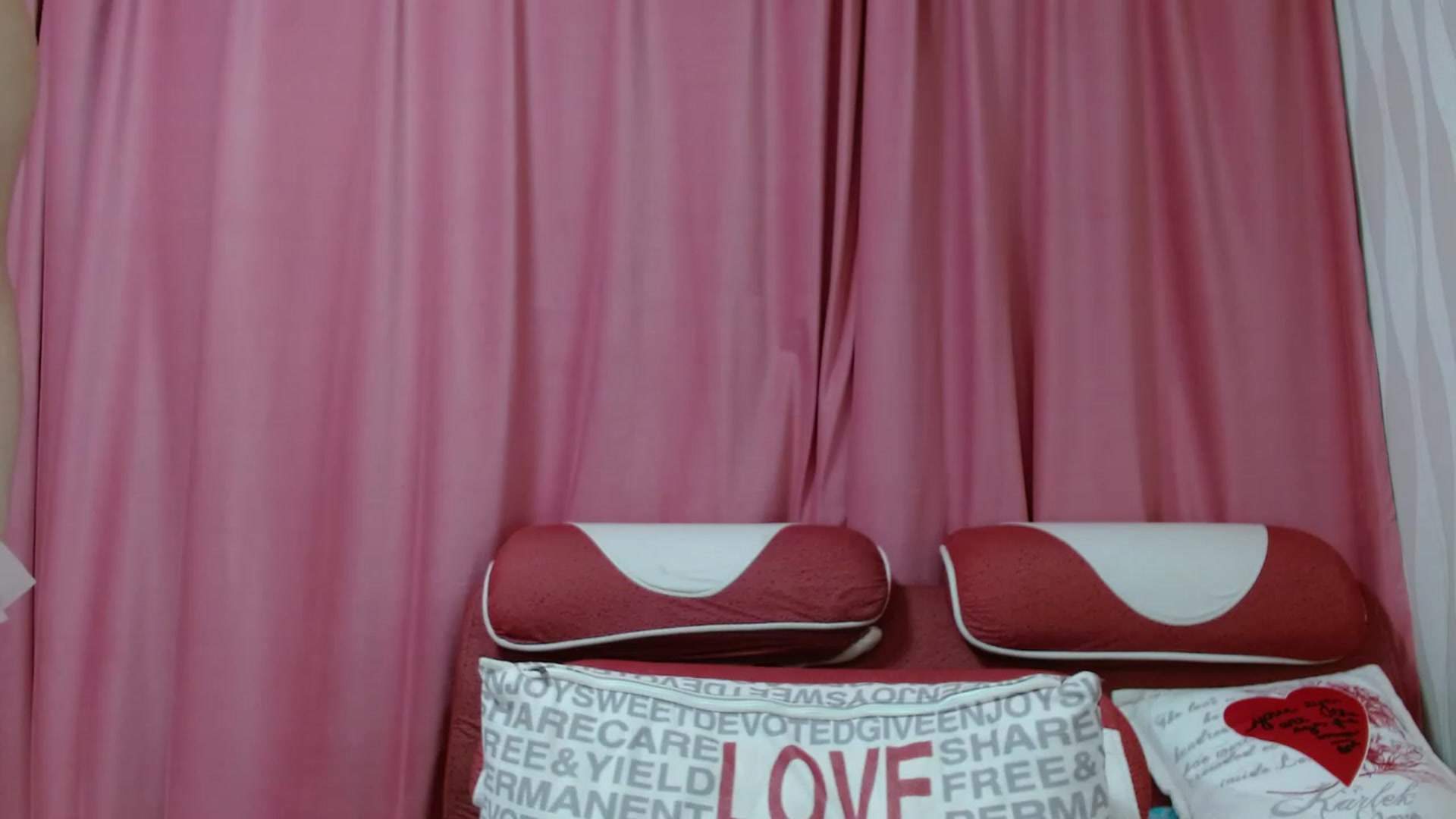 Gallery image thumbnail from Asiankitty_oX's myfreecams stream on, 01/13/2023, 17:20 image 12 of 20