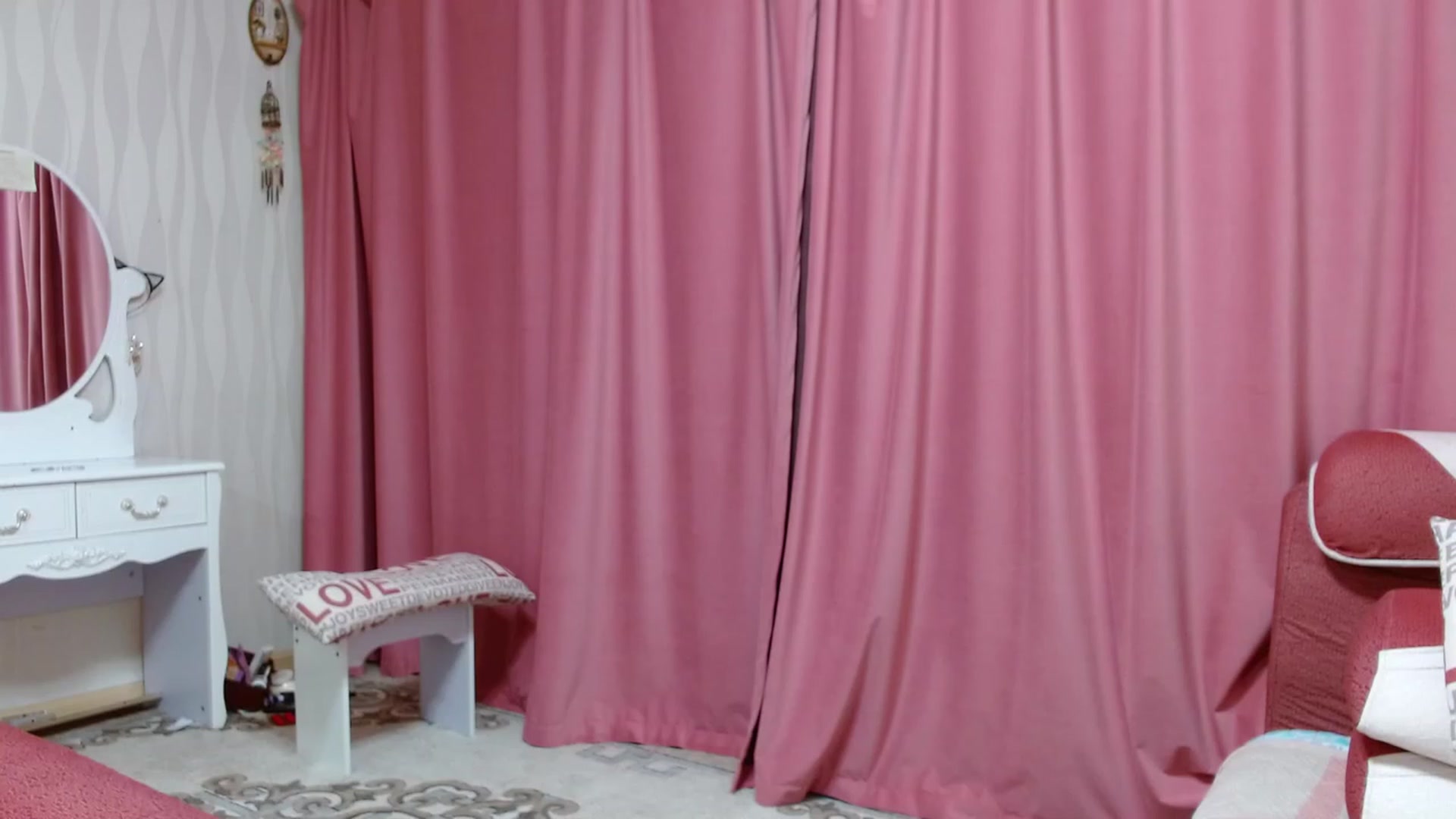Gallery image thumbnail from Asiankitty_oX's myfreecams stream on, 02/05/2023, 13:22 image 7 of 20