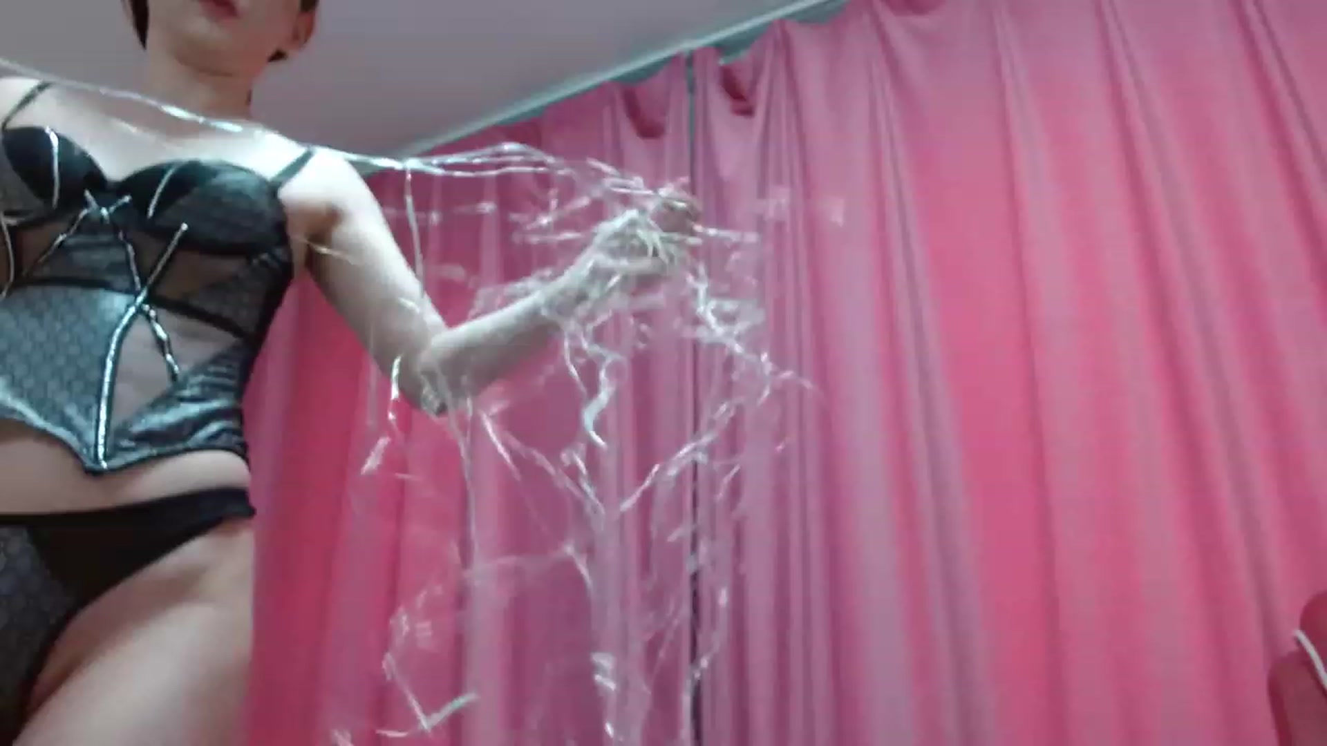 Gallery image thumbnail from Asiankitty_oX's myfreecams stream on, 02/12/2023, 07:16 image 8 of 20