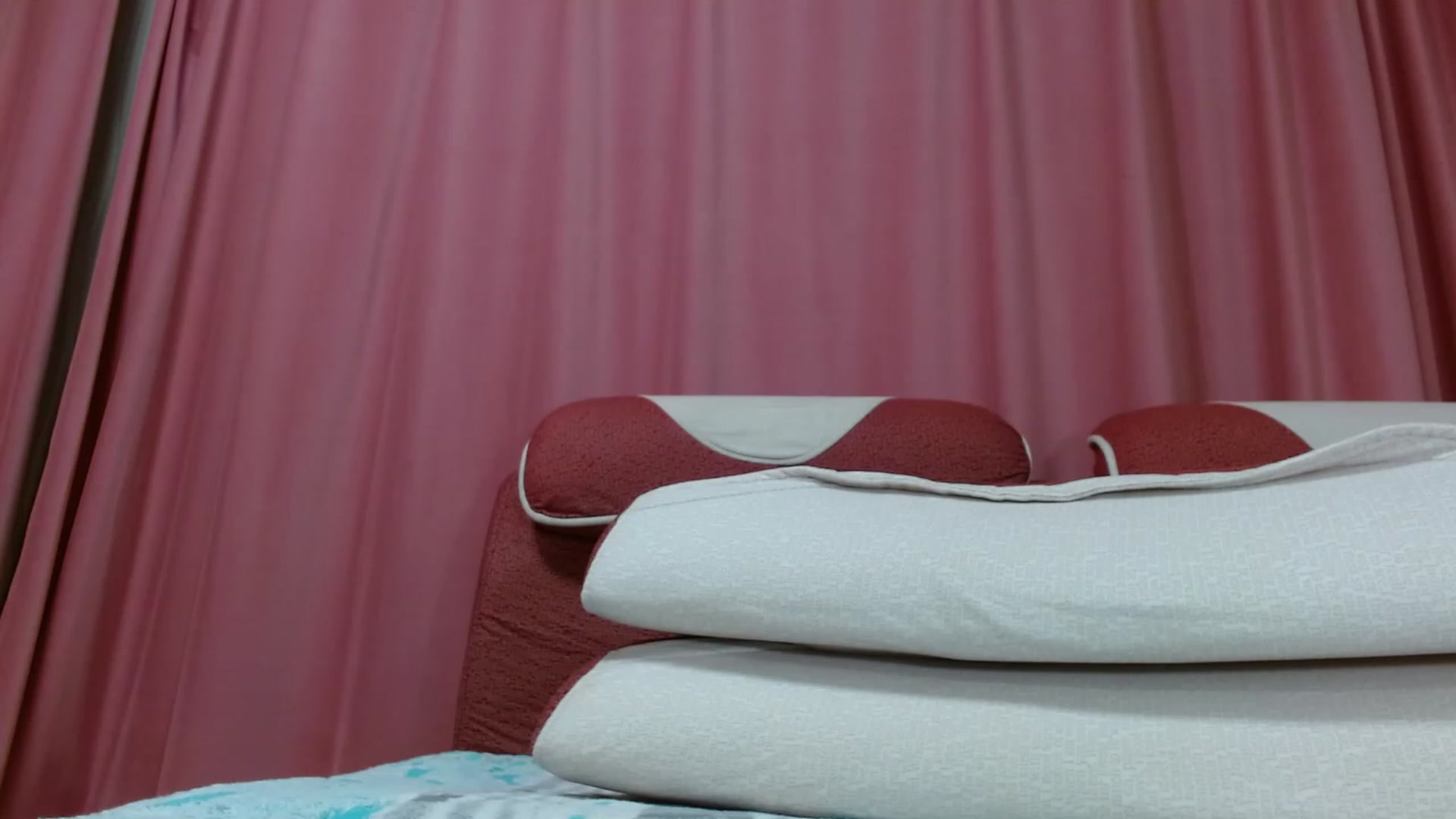 Gallery image thumbnail from Asiankitty_oX's myfreecams stream on, 02/14/2023, 14:48 image 13 of 20